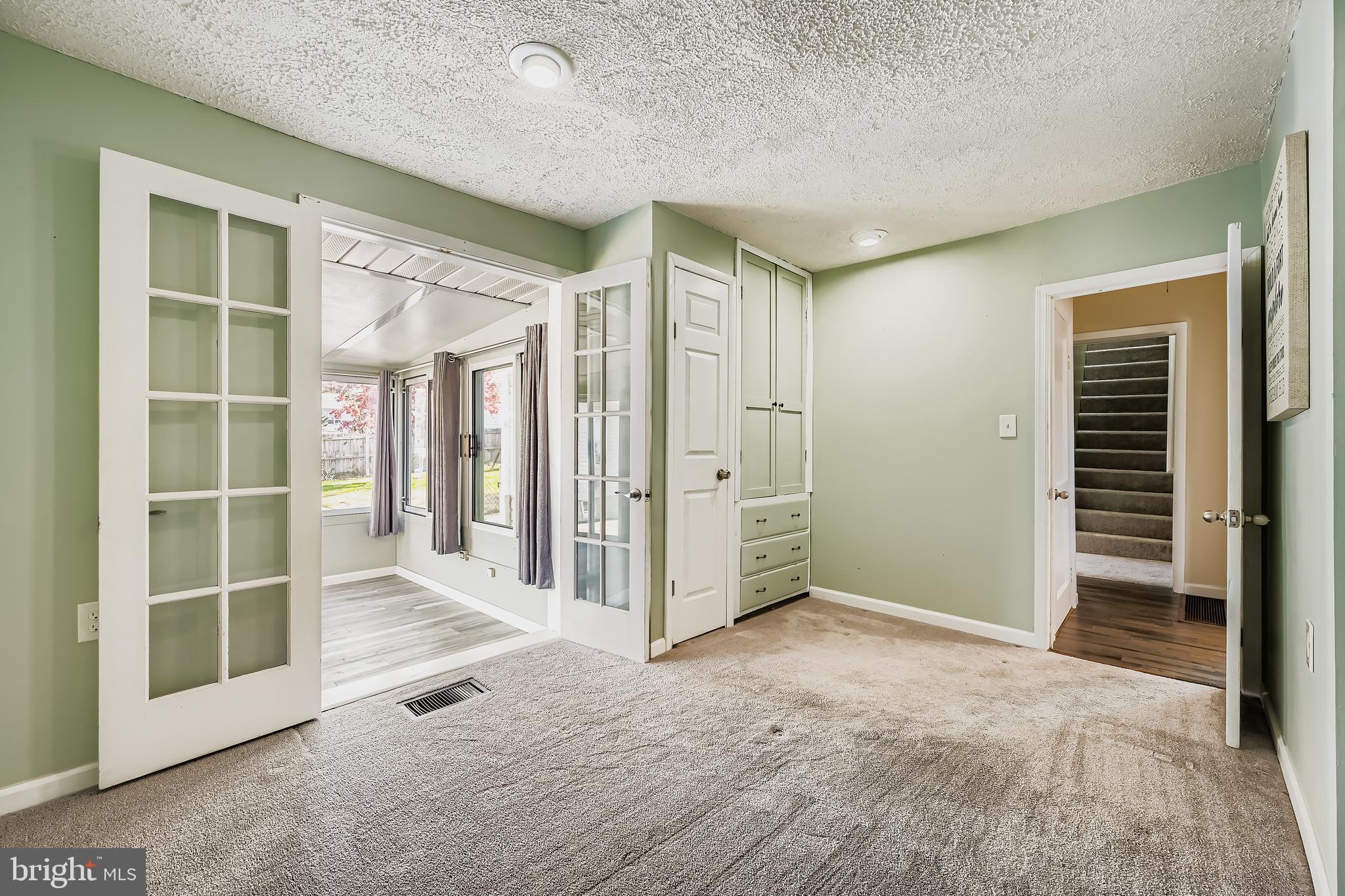 MONTROSE FARMS - Residential