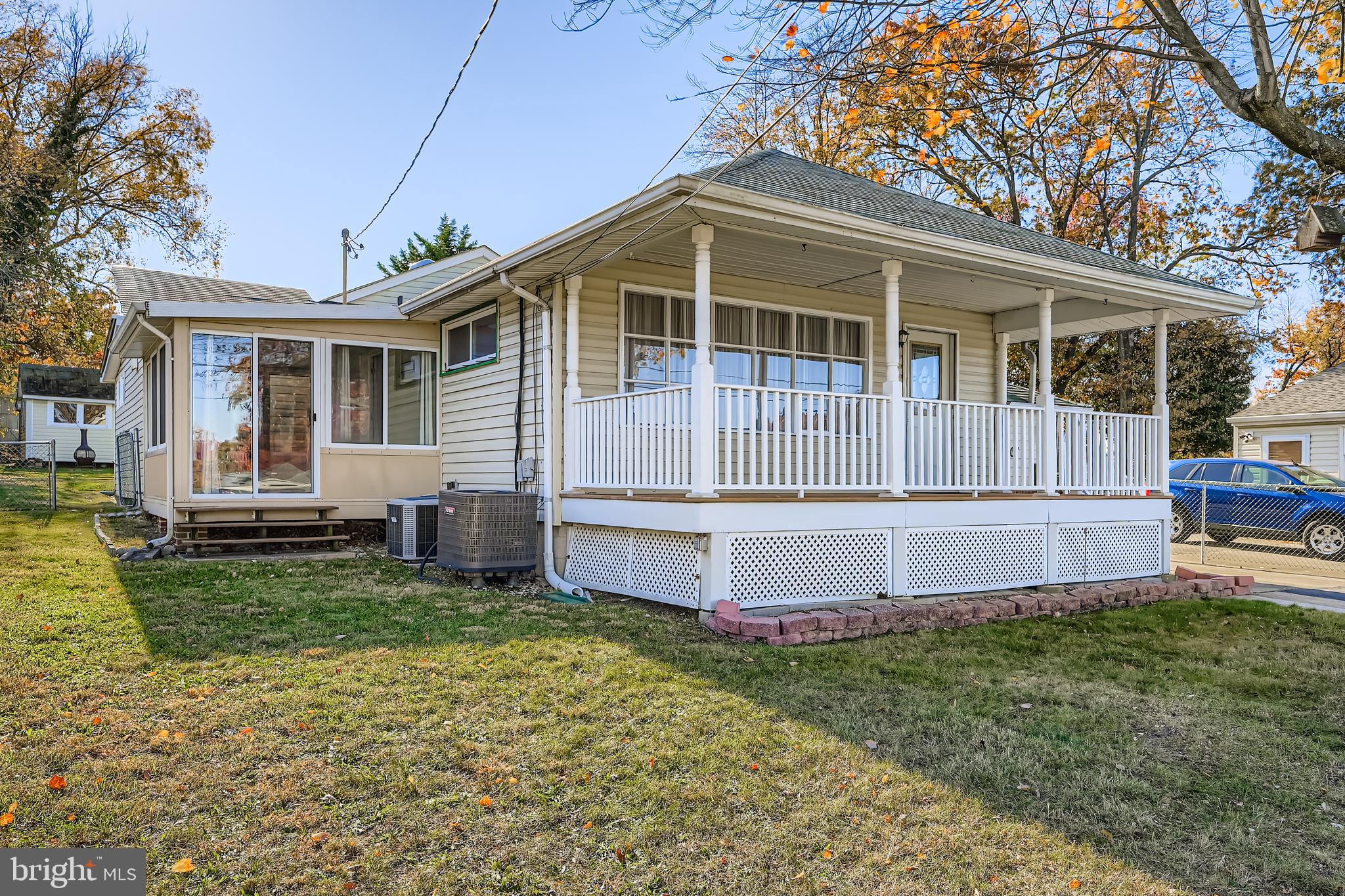 MONTROSE FARMS - Residential