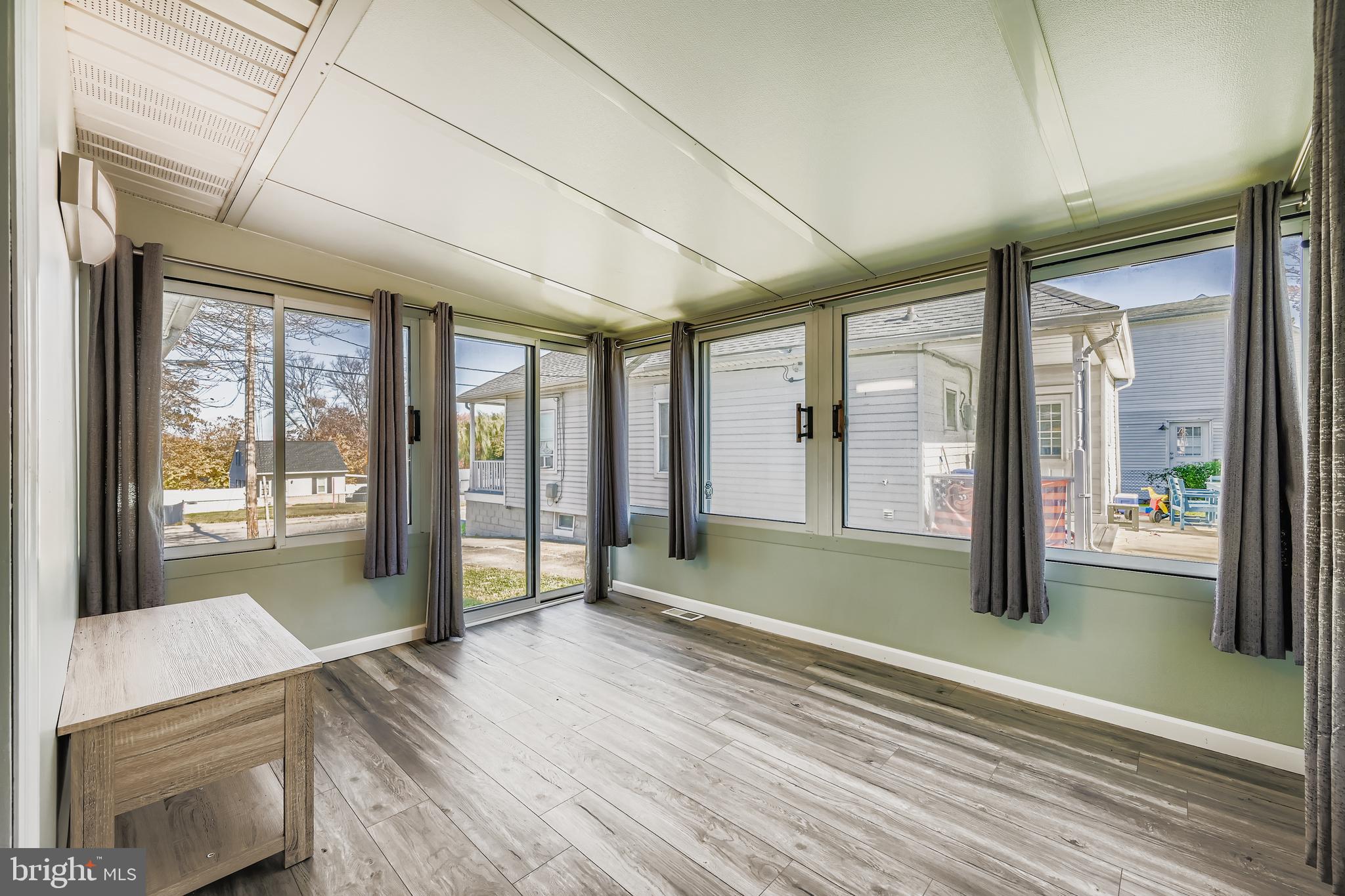 MONTROSE FARMS - Residential