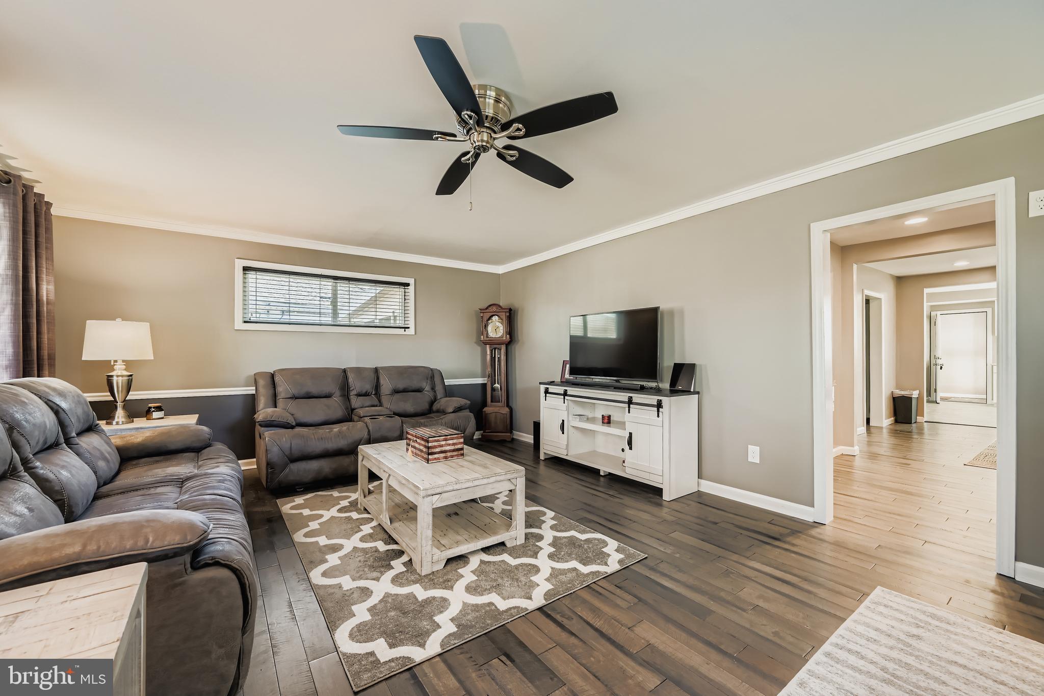 MONTROSE FARMS - Residential