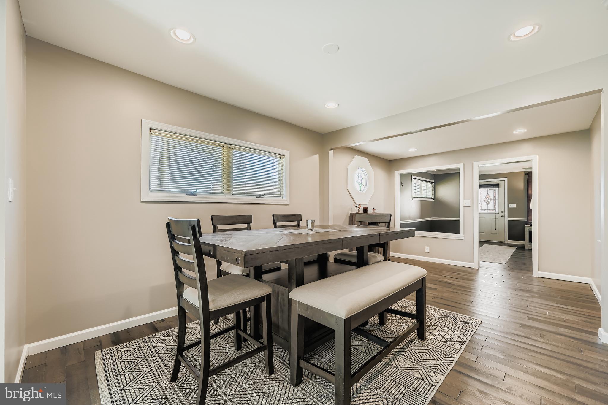 MONTROSE FARMS - Residential