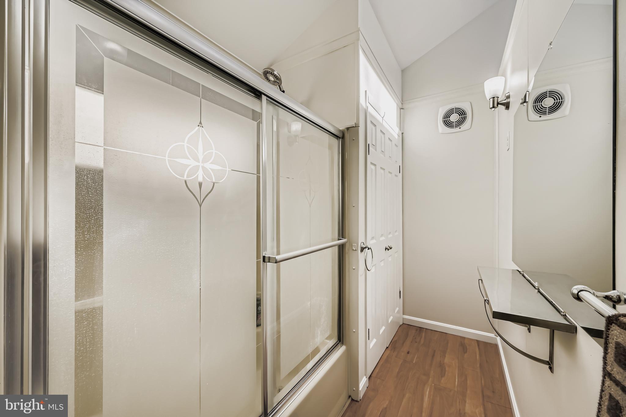 MONTROSE FARMS - Residential