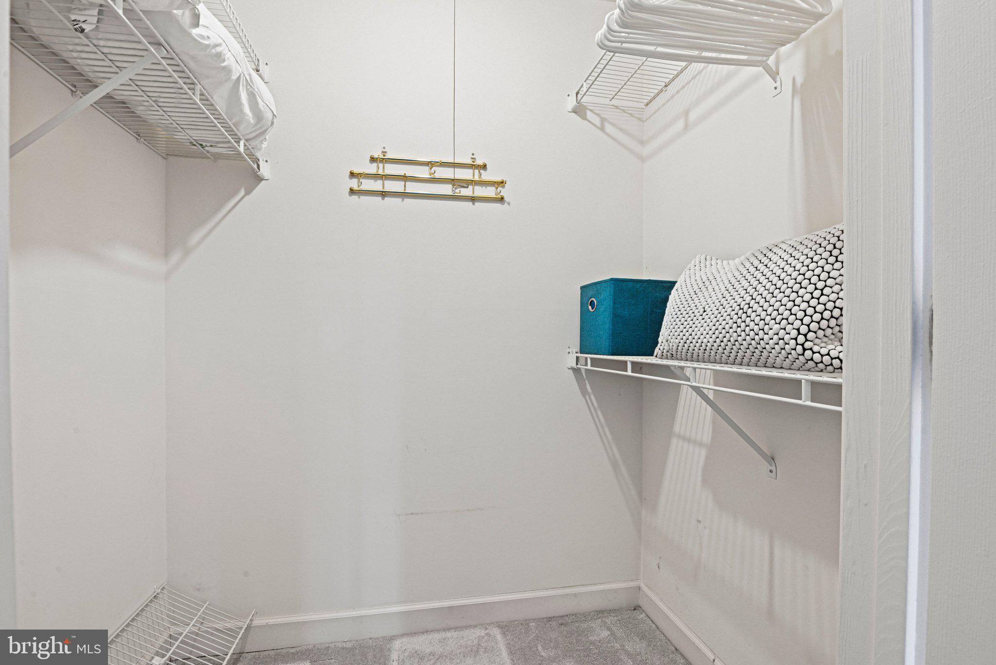 PENDERBROOK - Residential