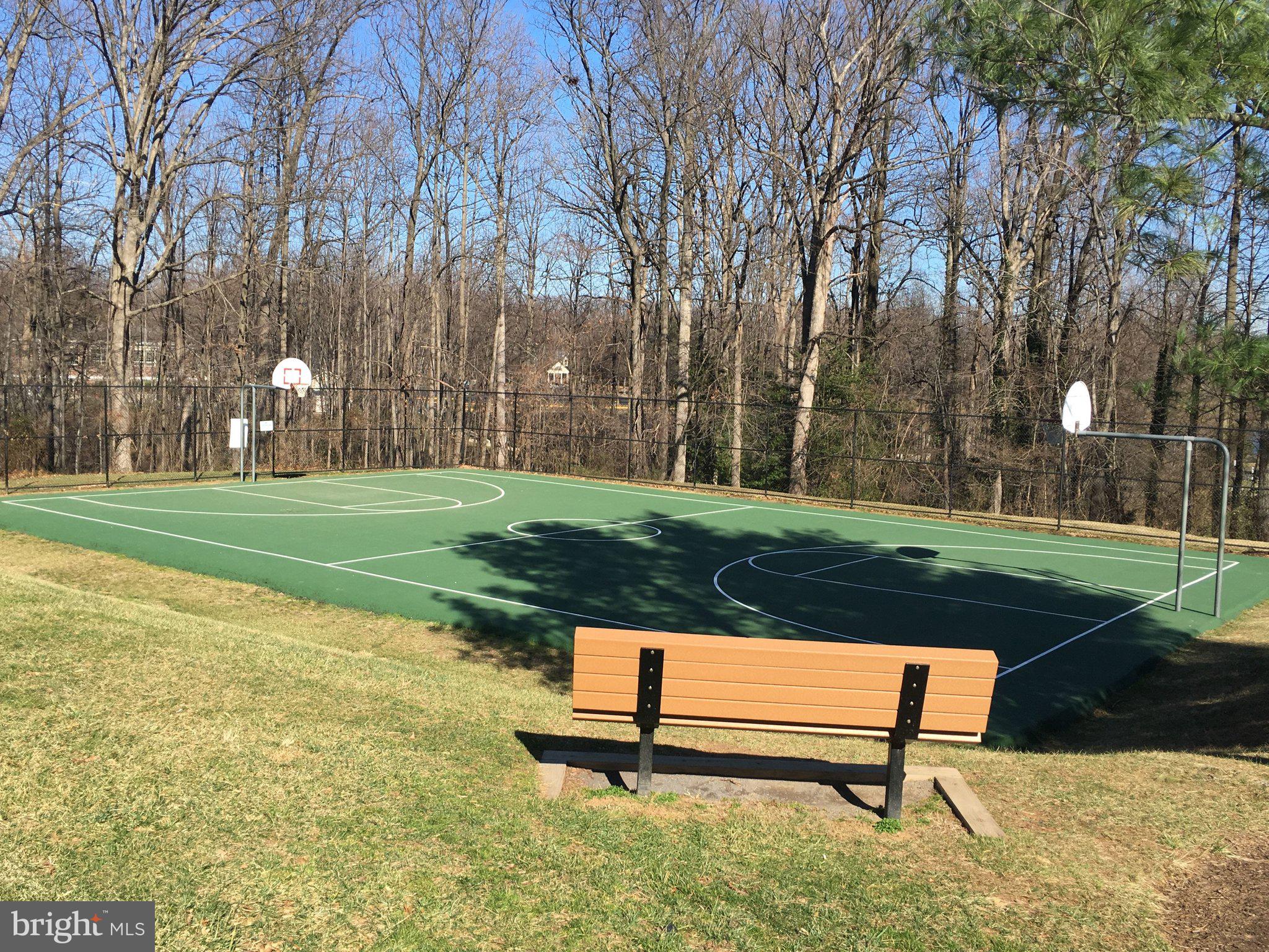 PENDERBROOK - Residential