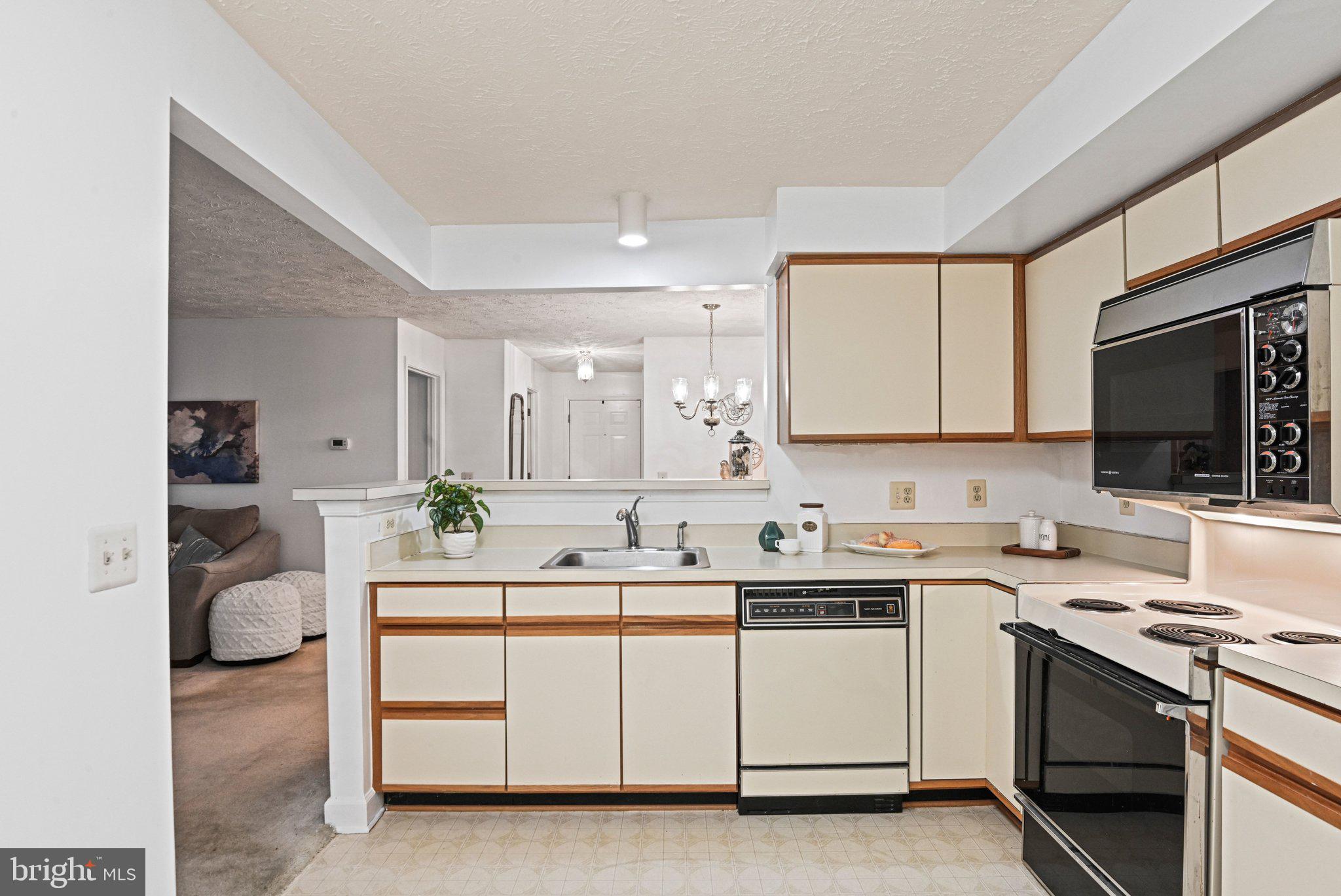 PENDERBROOK - Residential