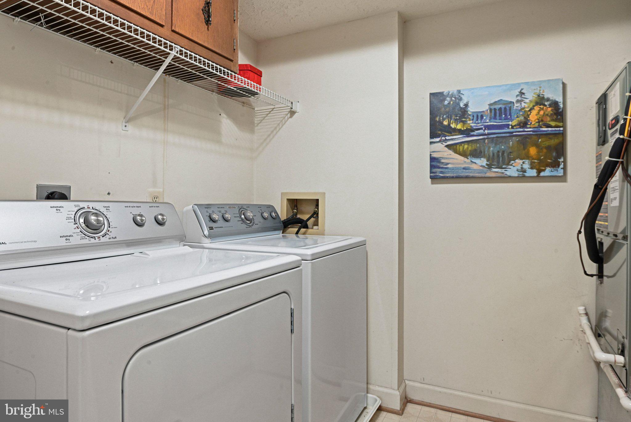 PENDERBROOK - Residential