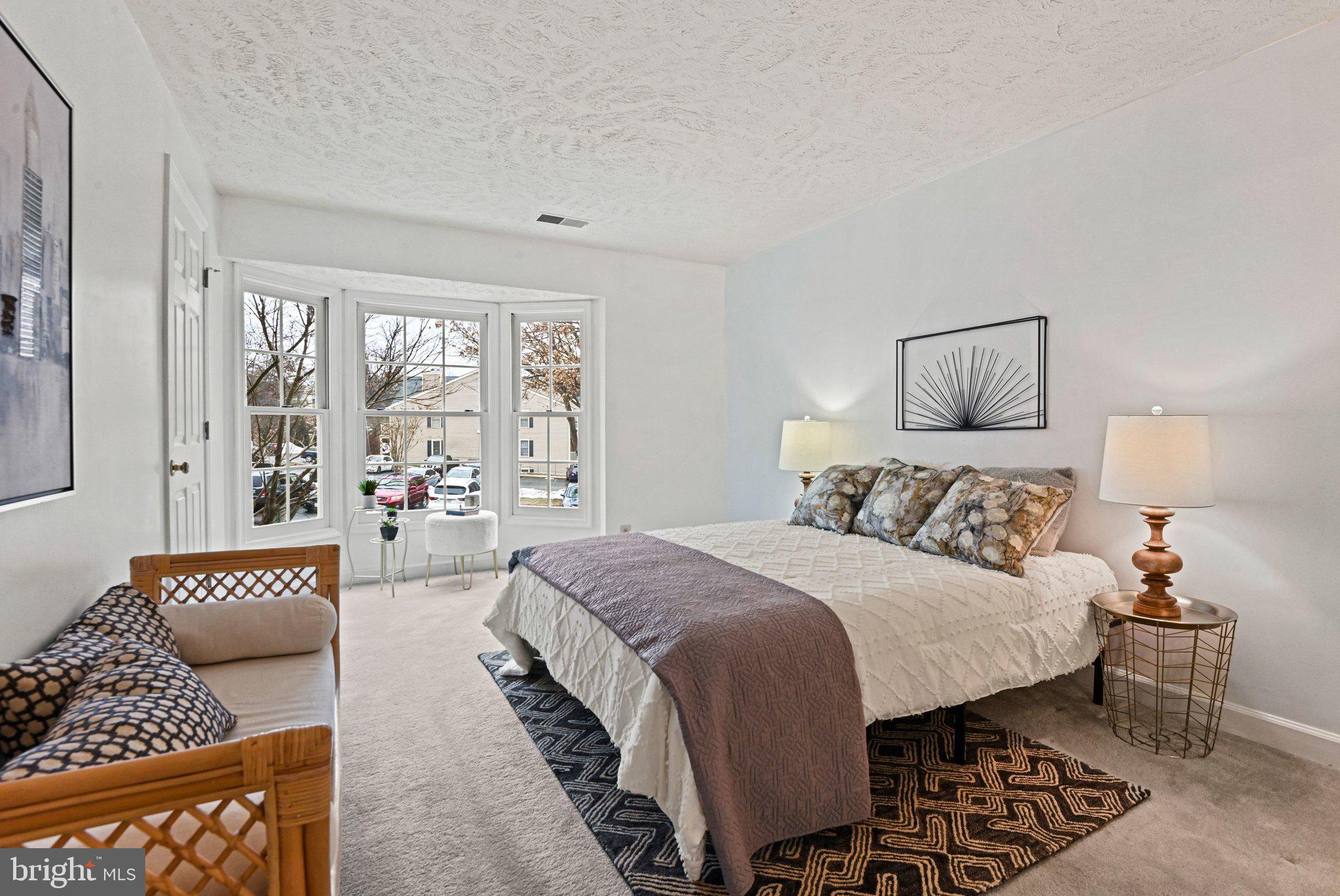 PENDERBROOK - Residential