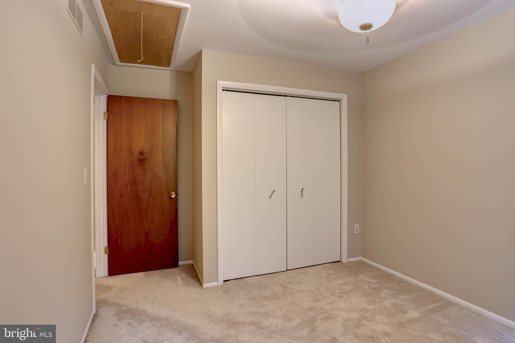 WALNUT RIDGE - Residential