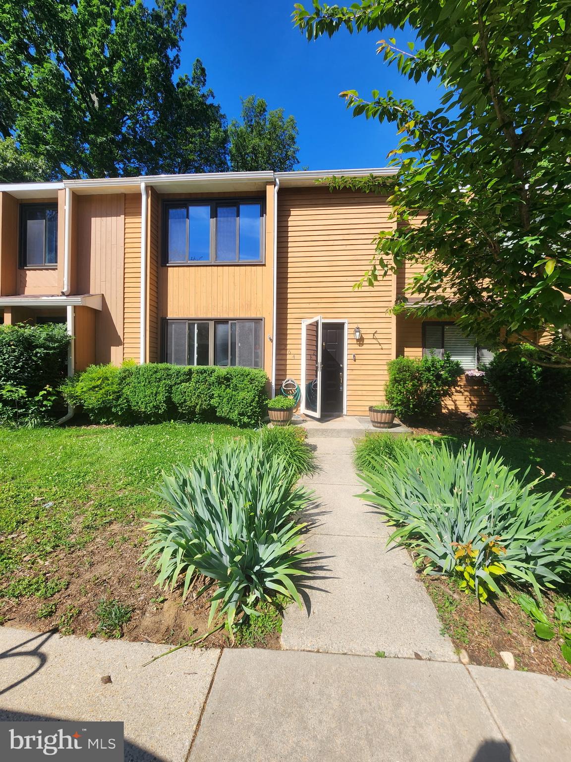 WALNUT RIDGE - Residential