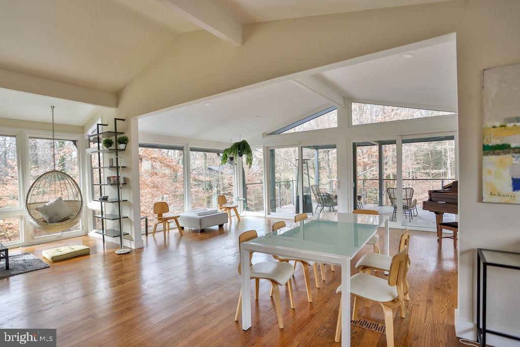 WAKEFIELD FOREST - Residential Lease