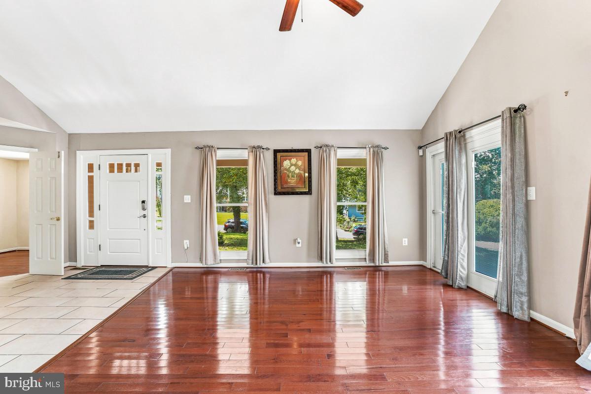 425 ROSIER ROAD