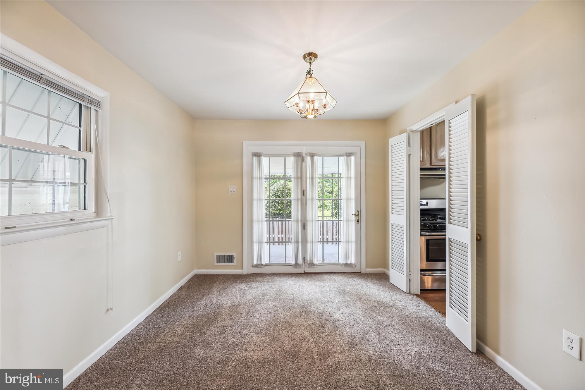 HAYFIELD FARM - Residential Lease