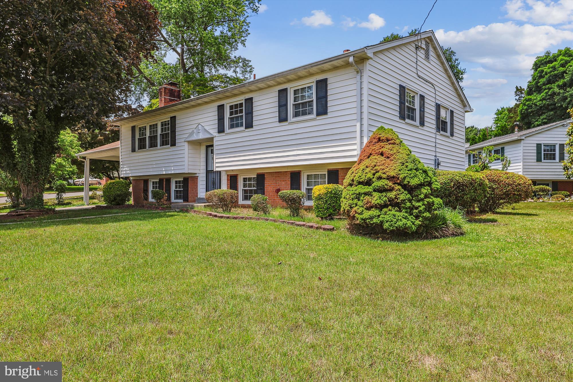 HAYFIELD FARM - Residential Lease