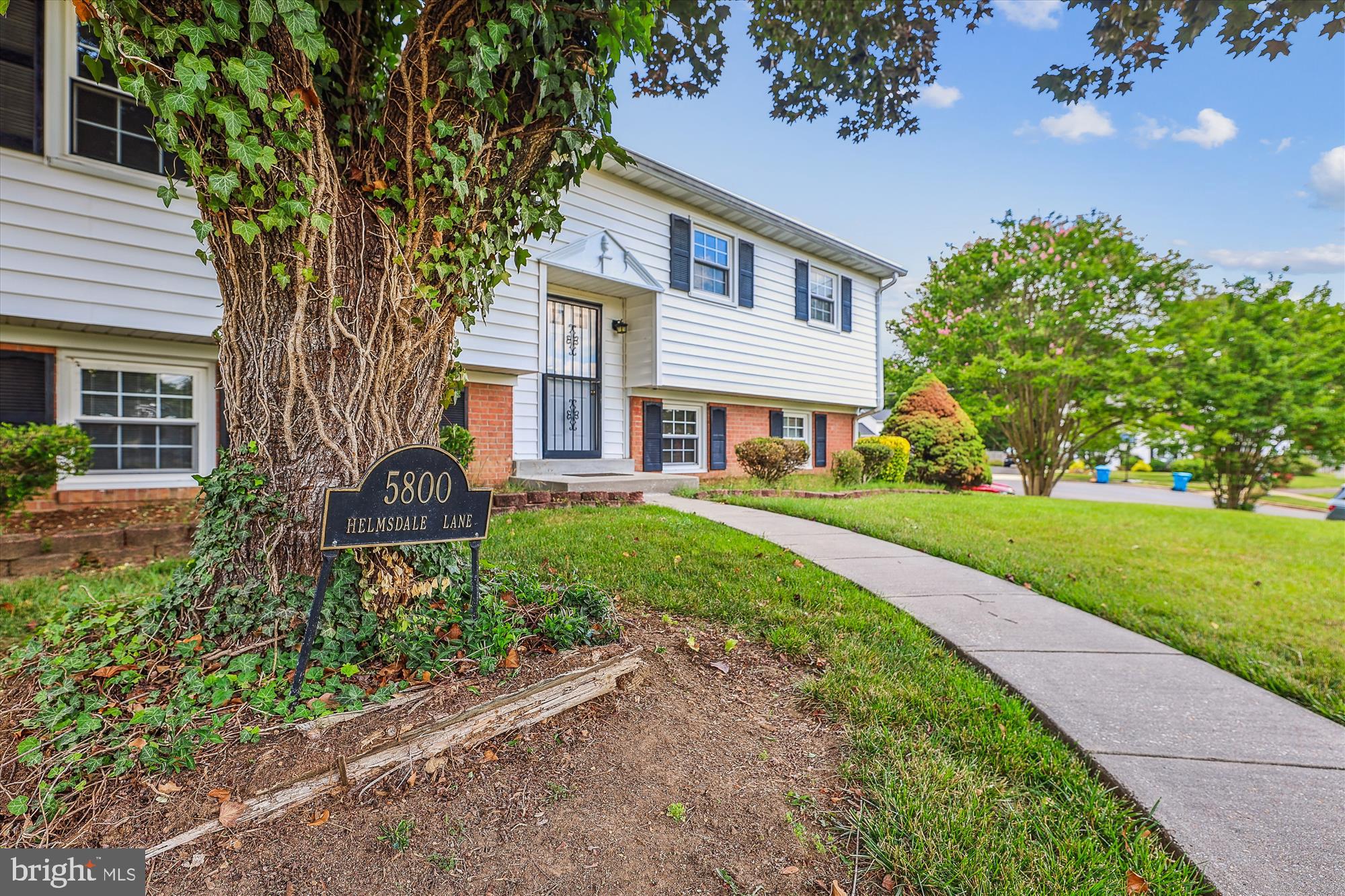 HAYFIELD FARM - Residential Lease