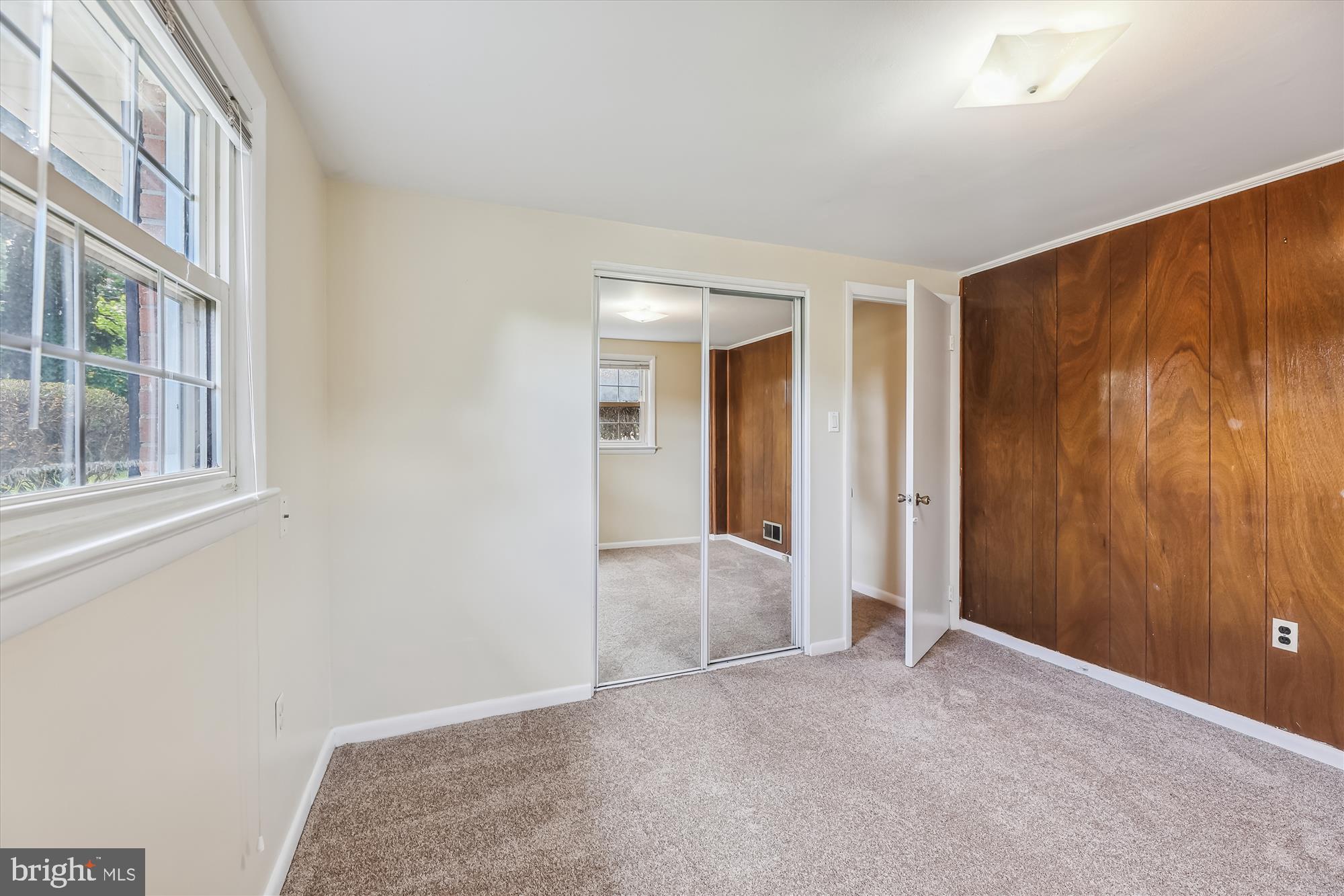 HAYFIELD FARM - Residential Lease