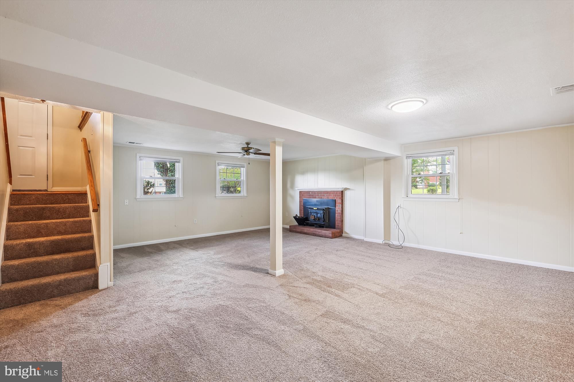 HAYFIELD FARM - Residential Lease