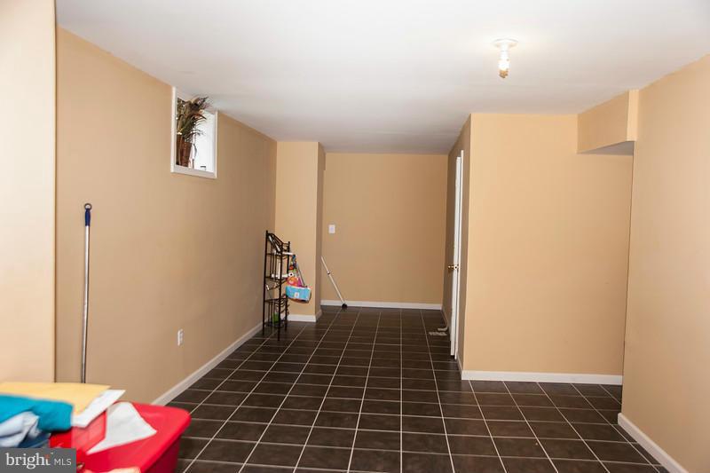 KINGSVIEW SUB - Residential