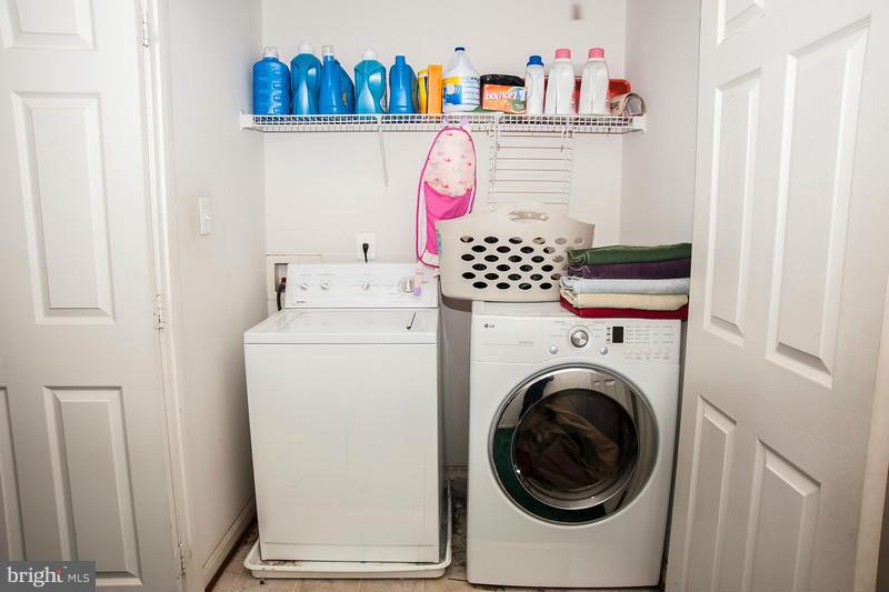 KINGSVIEW SUB - Residential