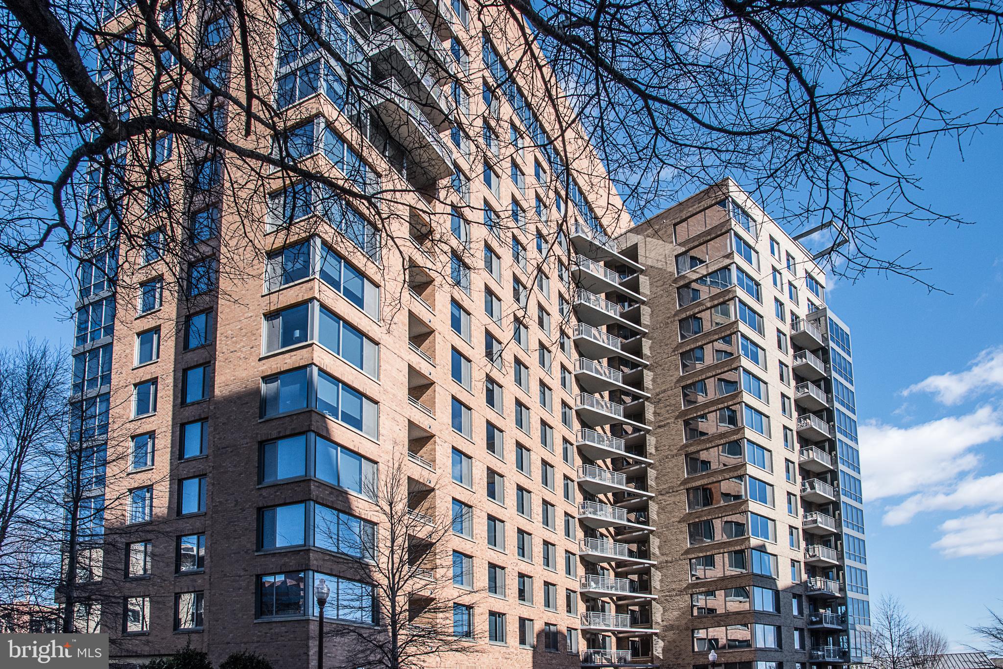 ODYSSEY - Residential Lease