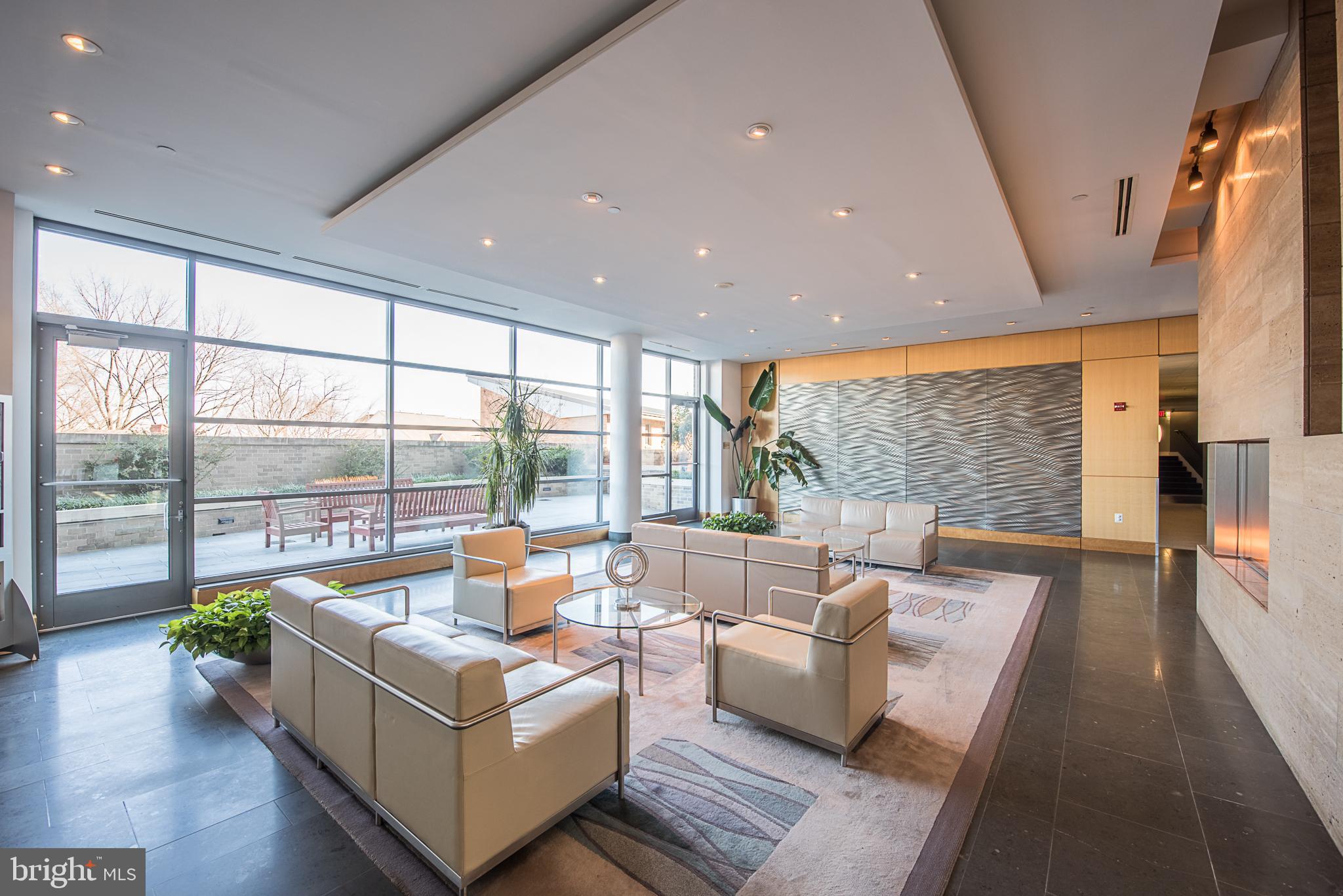 ODYSSEY - Residential Lease