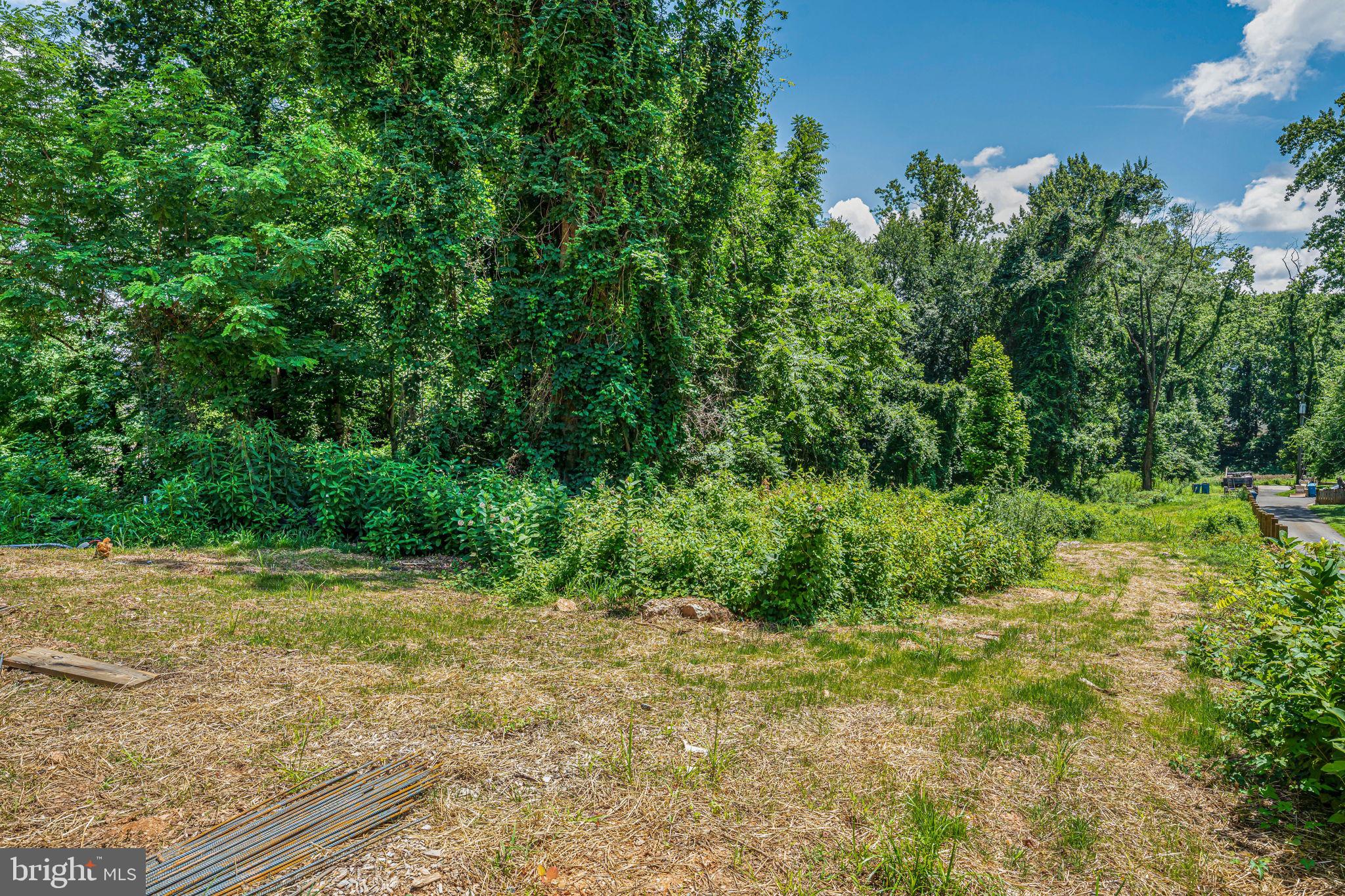 7701 LEWINSVILLE ROAD