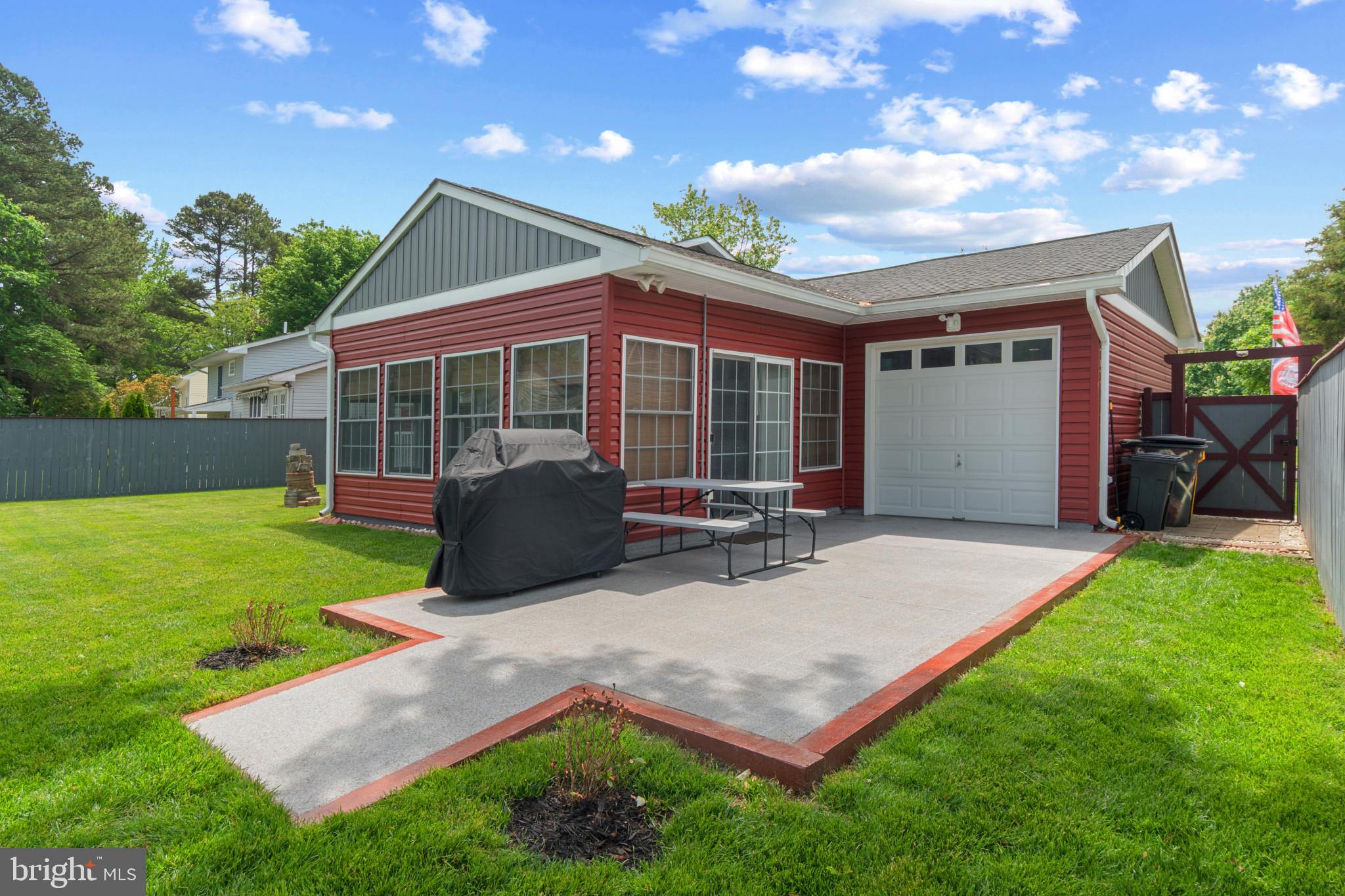 REVELL DOWNS - Residential