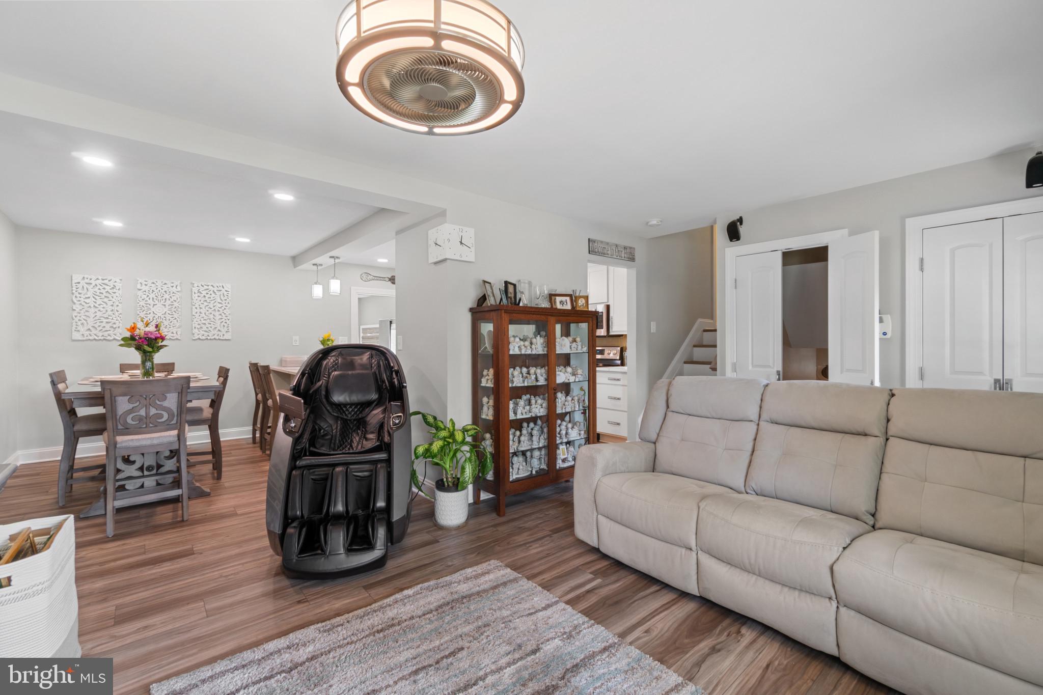 REVELL DOWNS - Residential