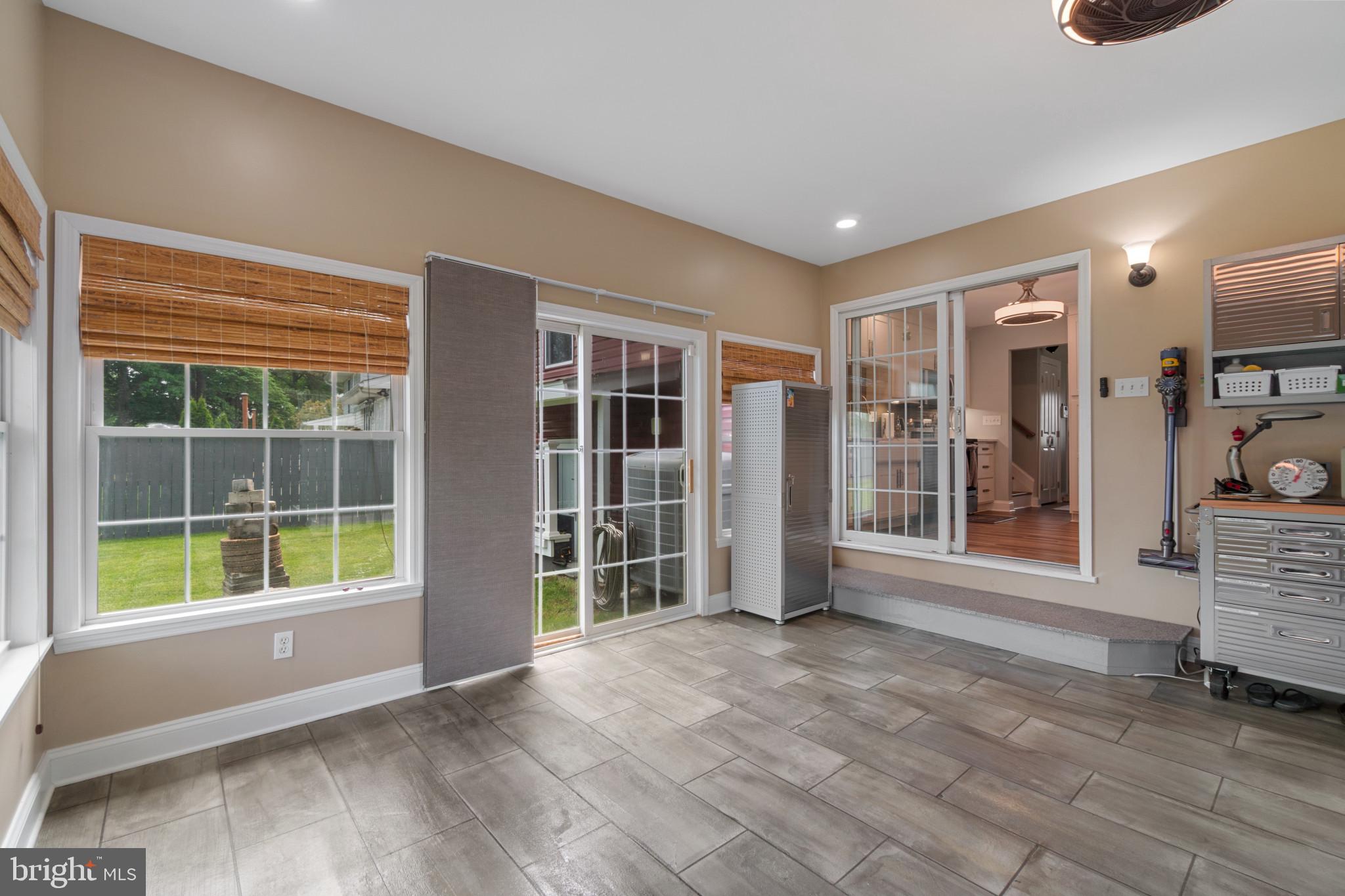 REVELL DOWNS - Residential