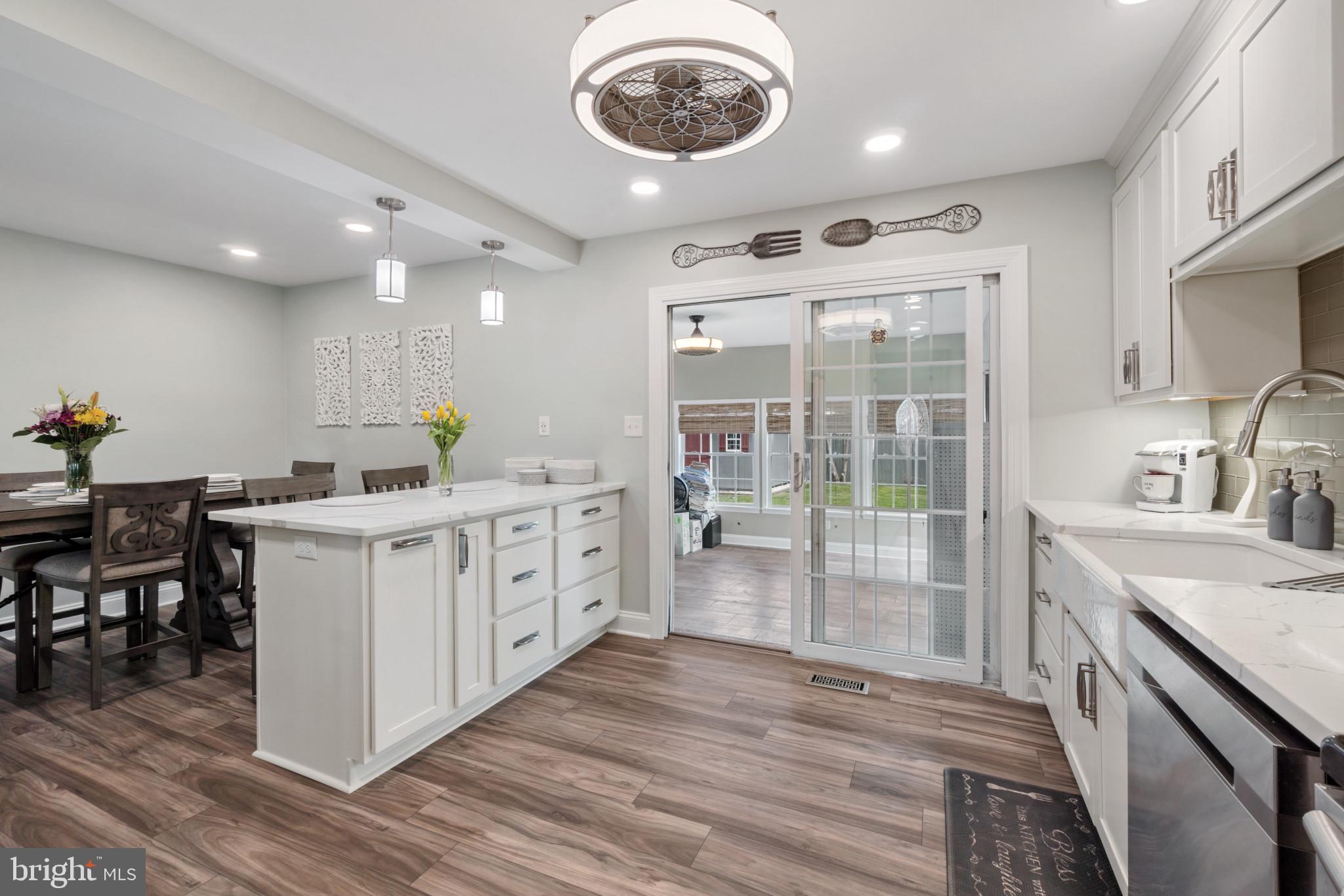 REVELL DOWNS - Residential