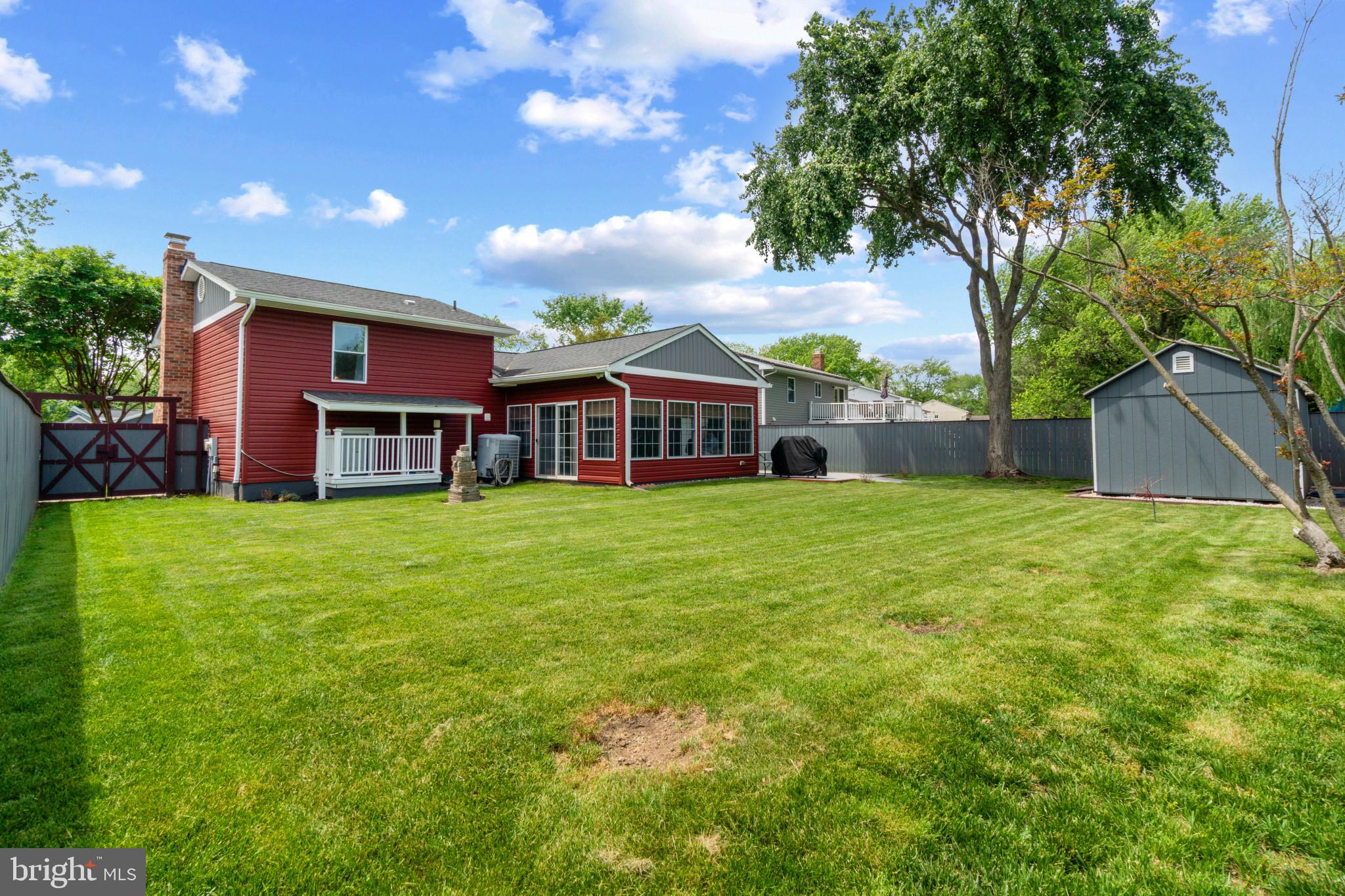 REVELL DOWNS - Residential