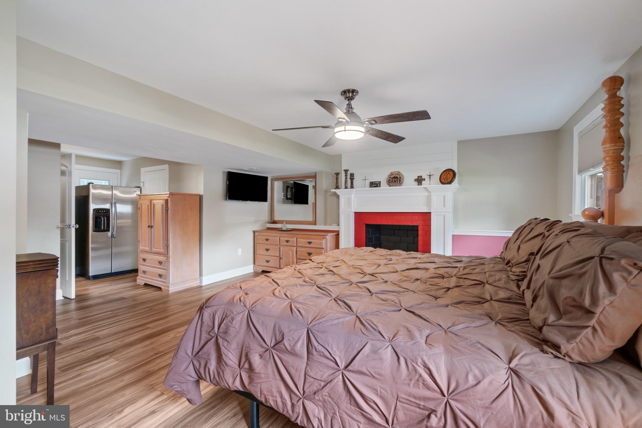 REVELL DOWNS - Residential