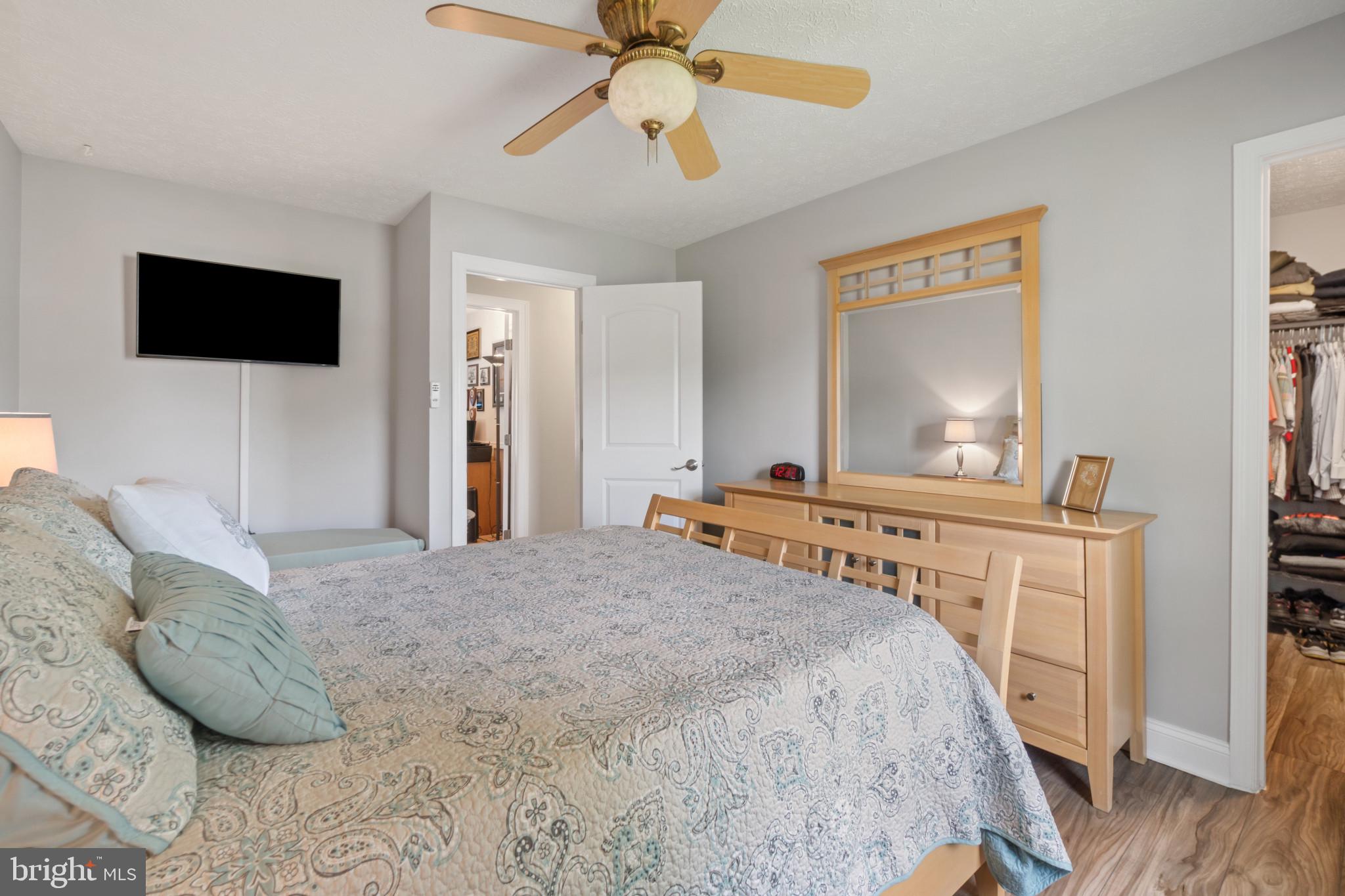 REVELL DOWNS - Residential