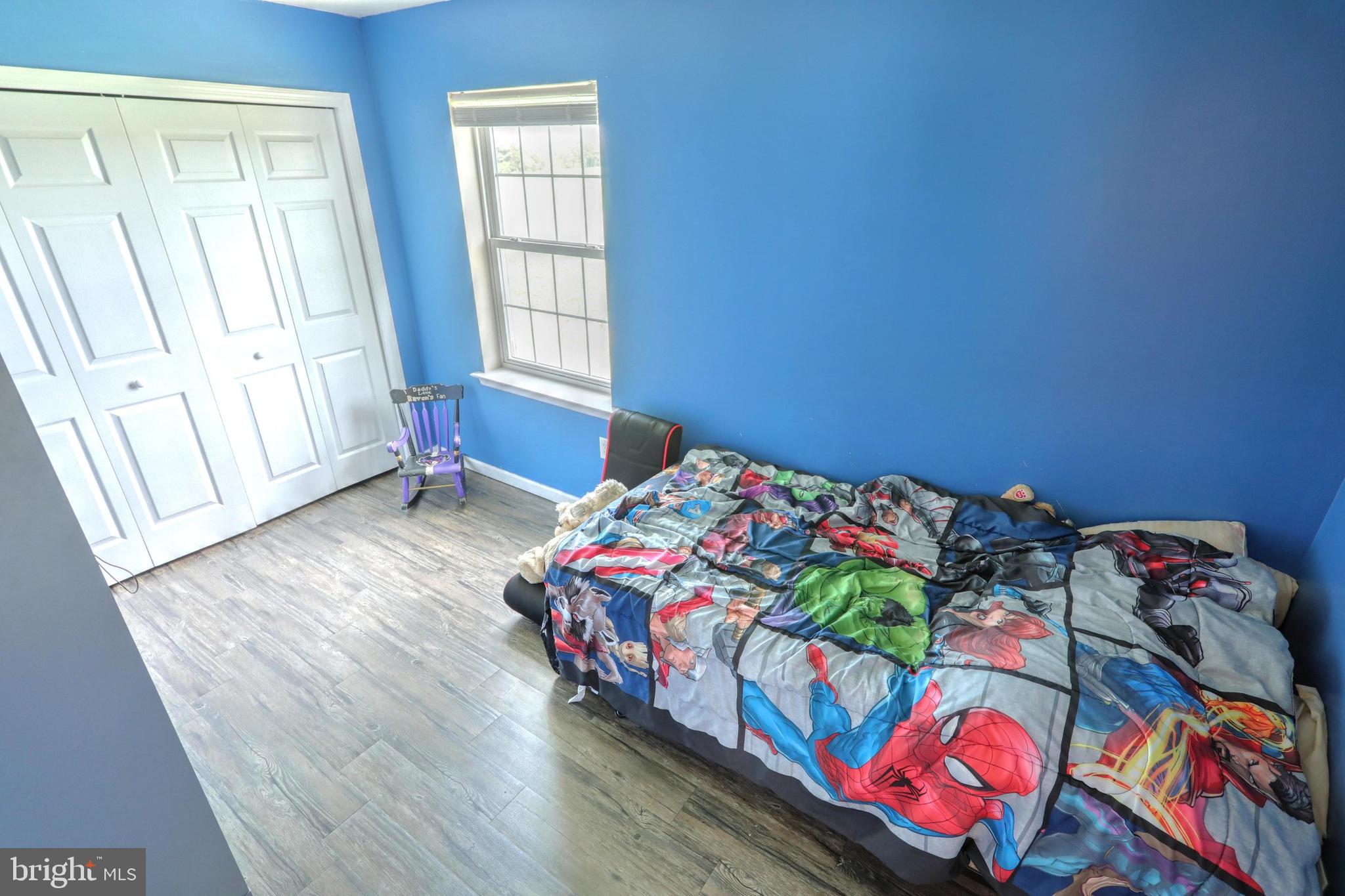 COUNTRY VIEW COURT - Residential