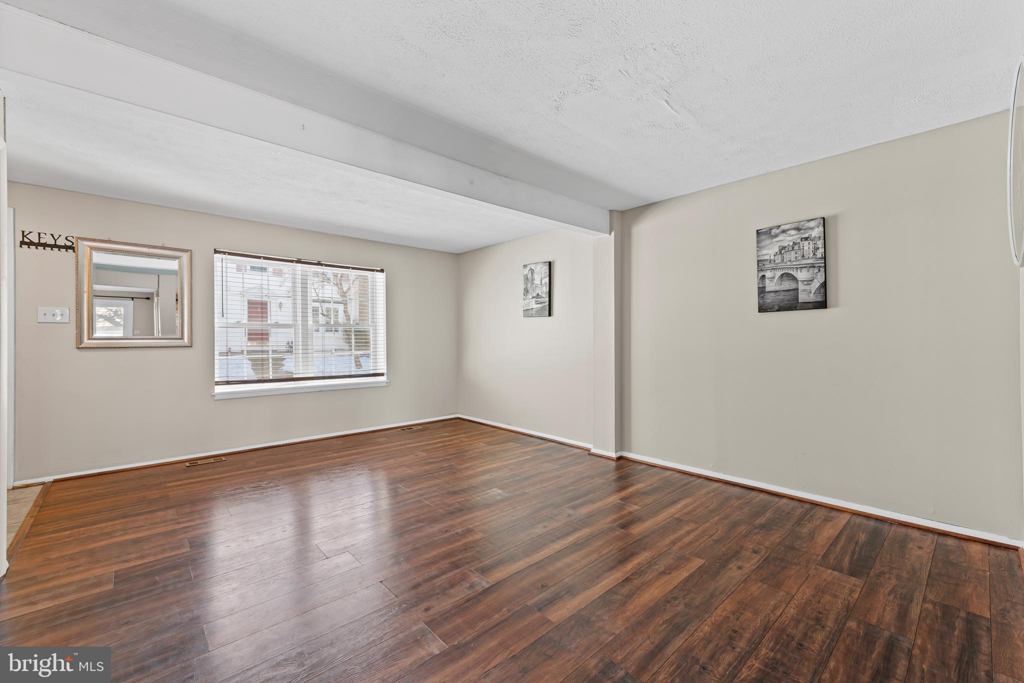 POINT OF WOODS - Residential