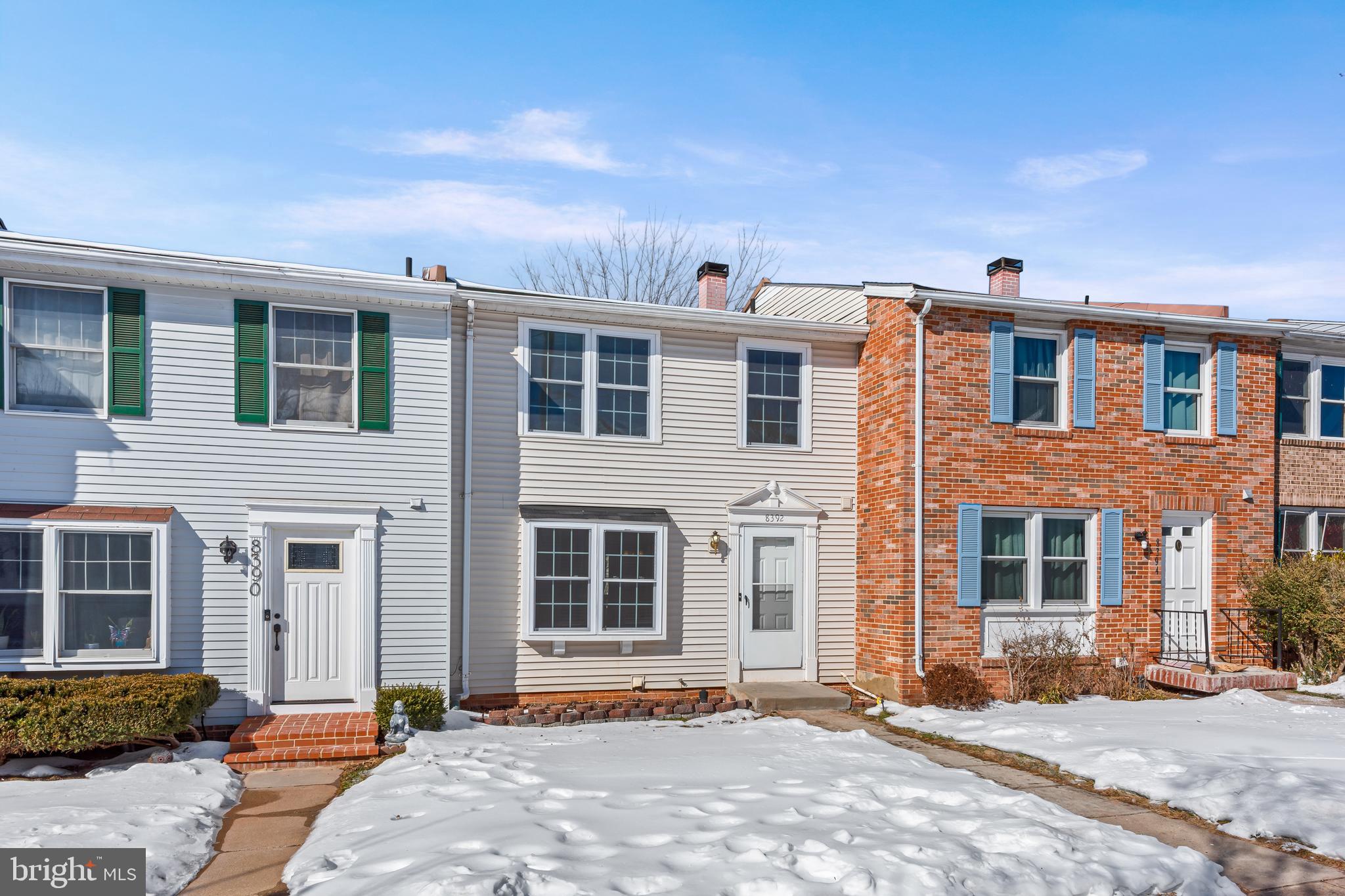 POINT OF WOODS - Residential