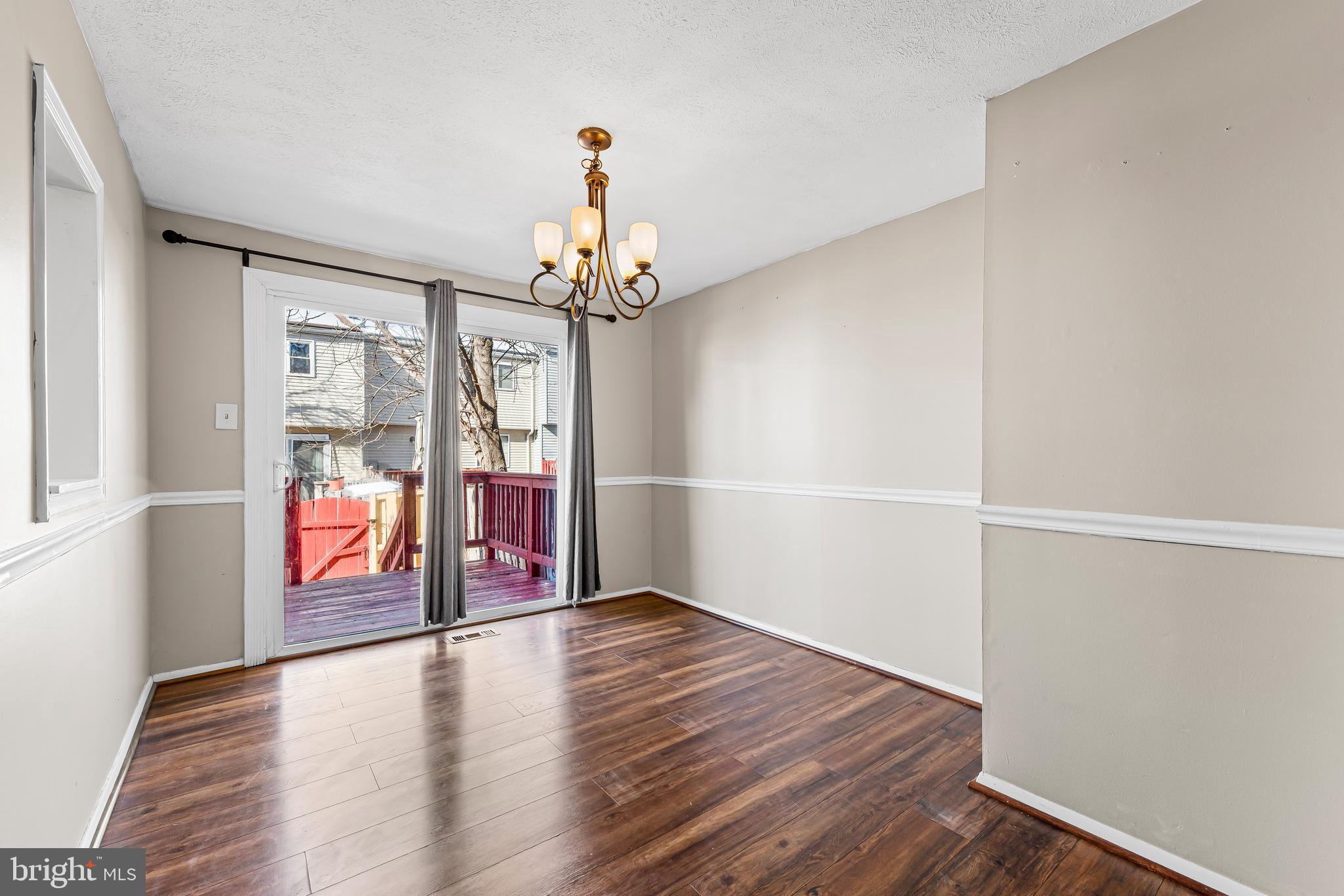 POINT OF WOODS - Residential