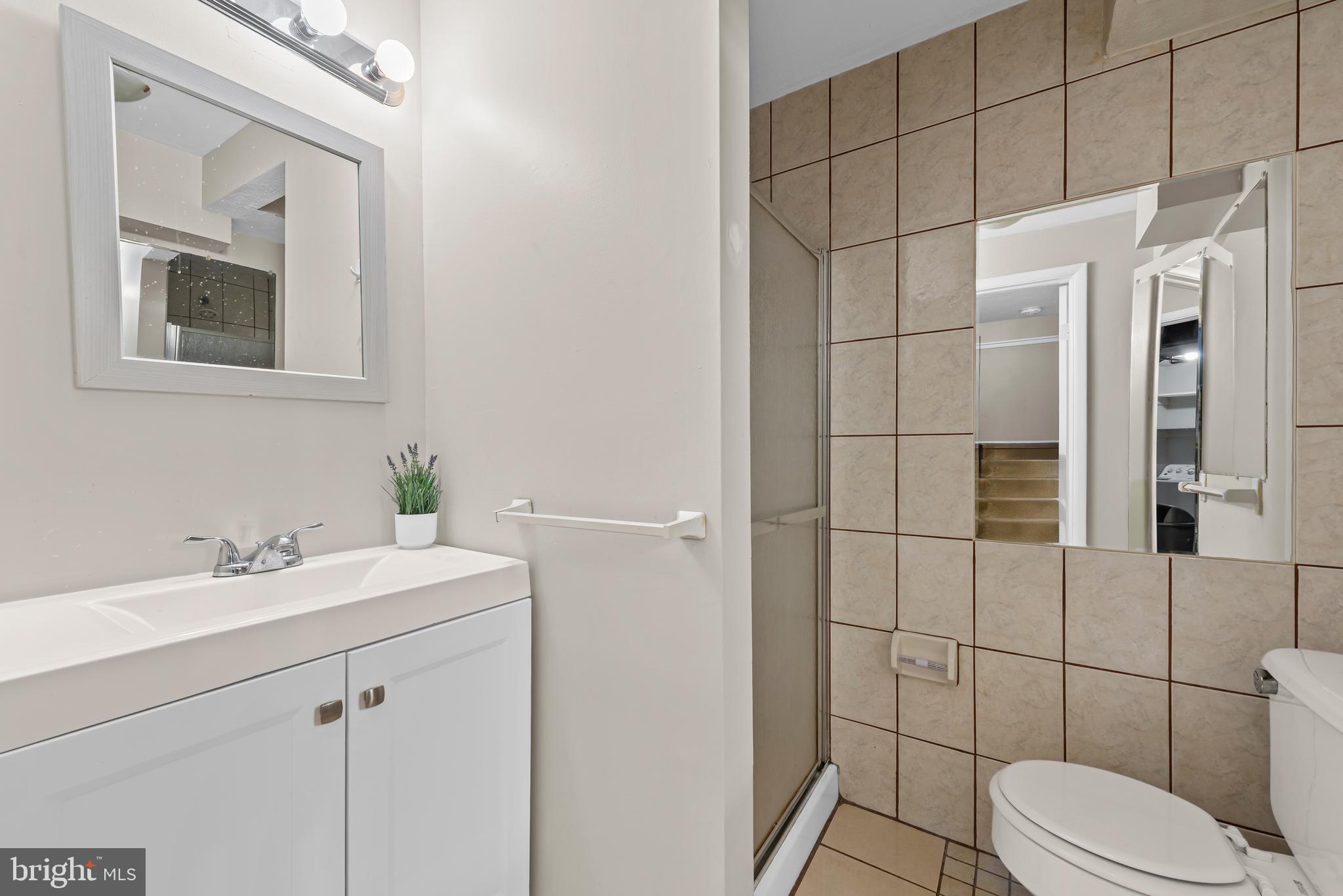 POINT OF WOODS - Residential