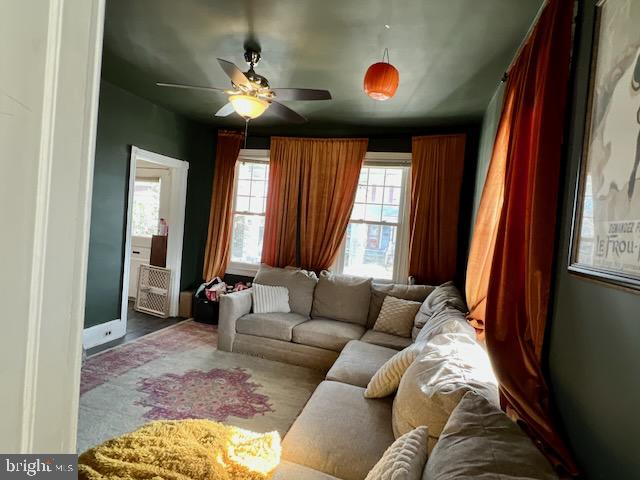 EAST OAK LANE - Residential