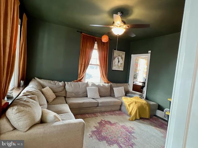 EAST OAK LANE - Residential