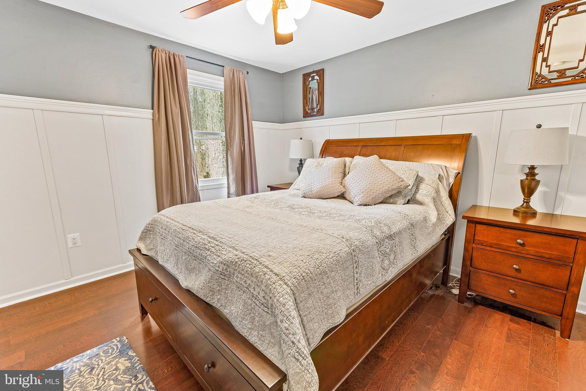 POPLAR WOODS - Residential