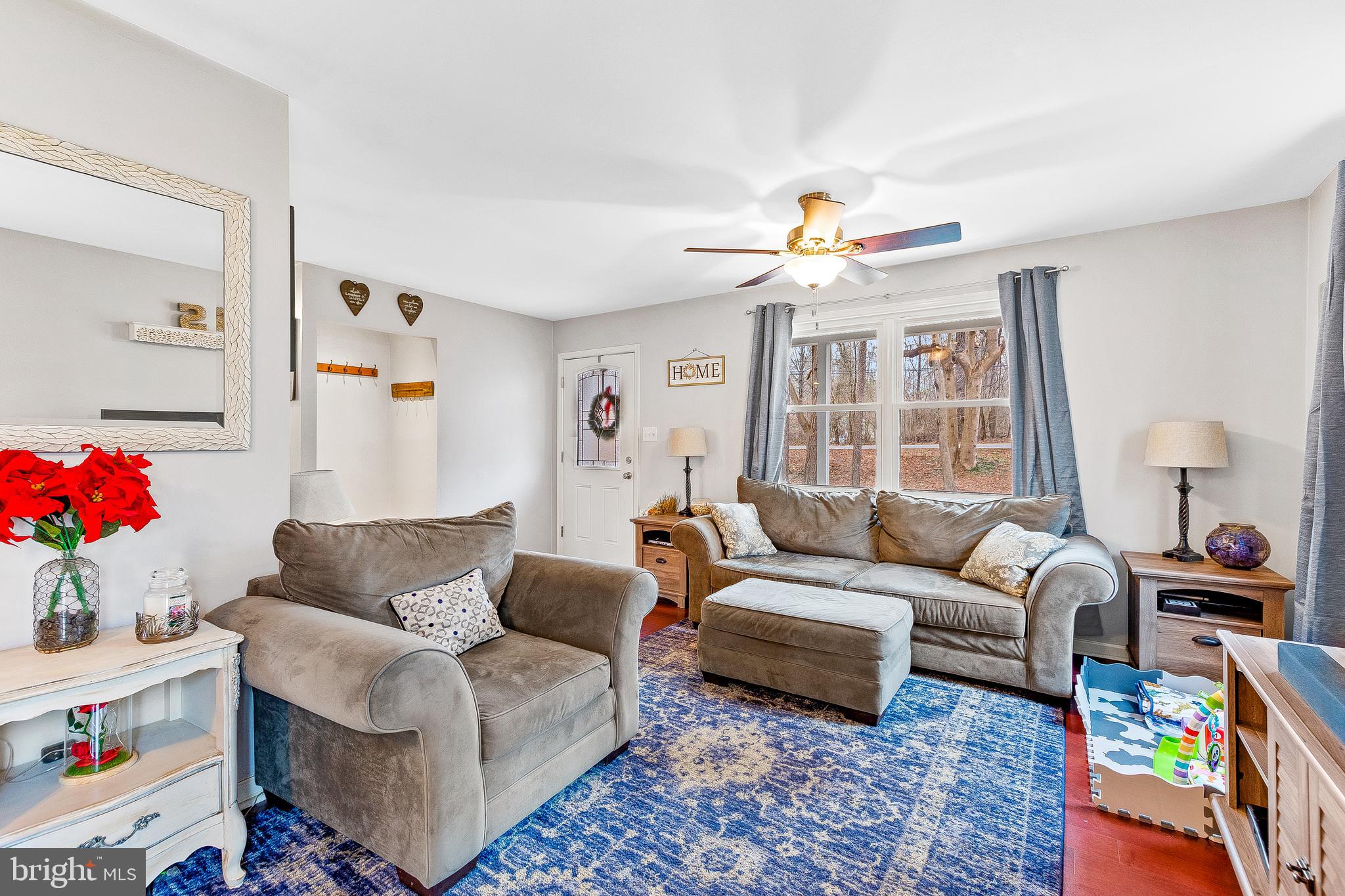 POPLAR WOODS - Residential