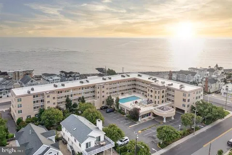 700 First Avenue Unit 214, Avalon, NJ MLS: NJCM2005490