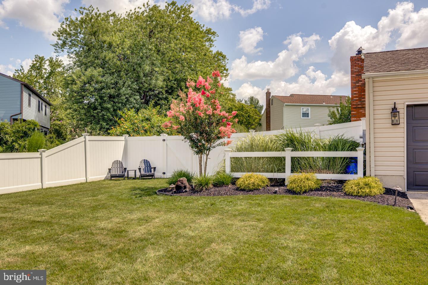 222 WOODBINE DRIVE