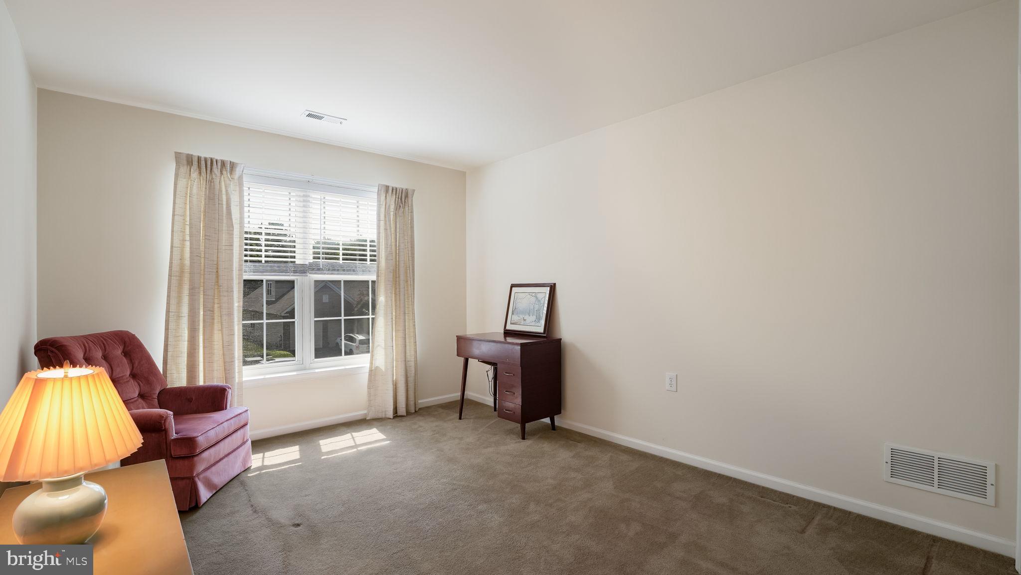 FLOWERS MILL - Residential