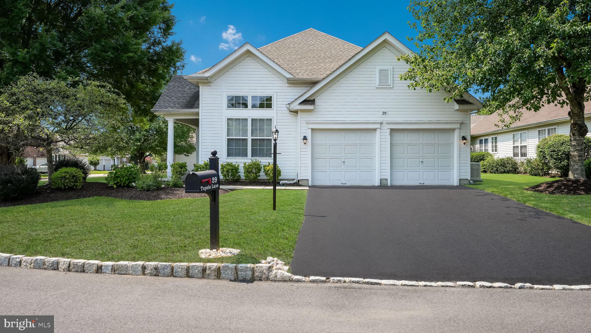 FLOWERS MILL - Residential