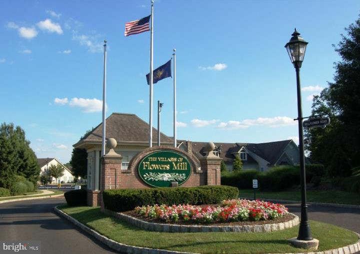 FLOWERS MILL - Residential