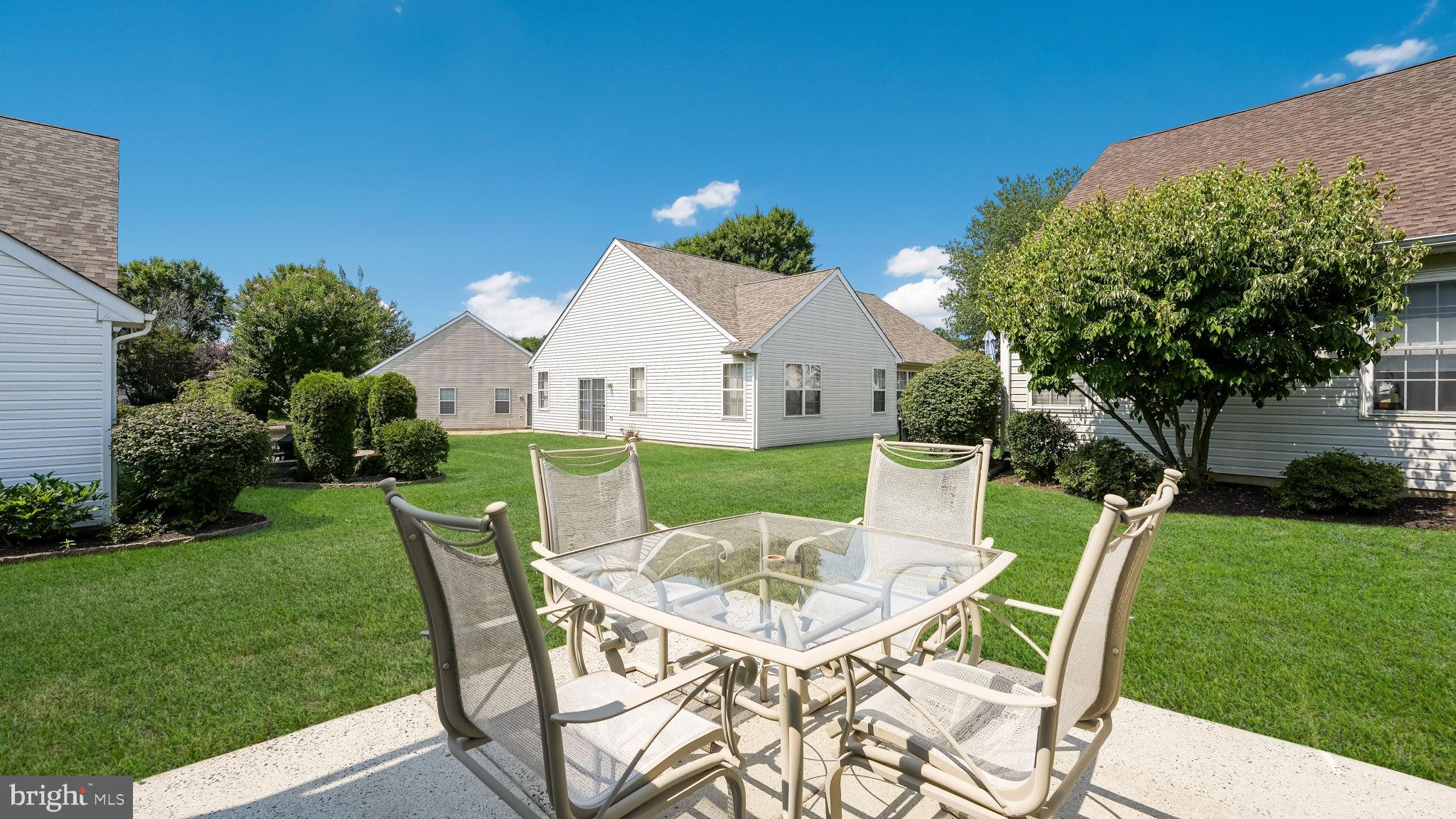 FLOWERS MILL - Residential