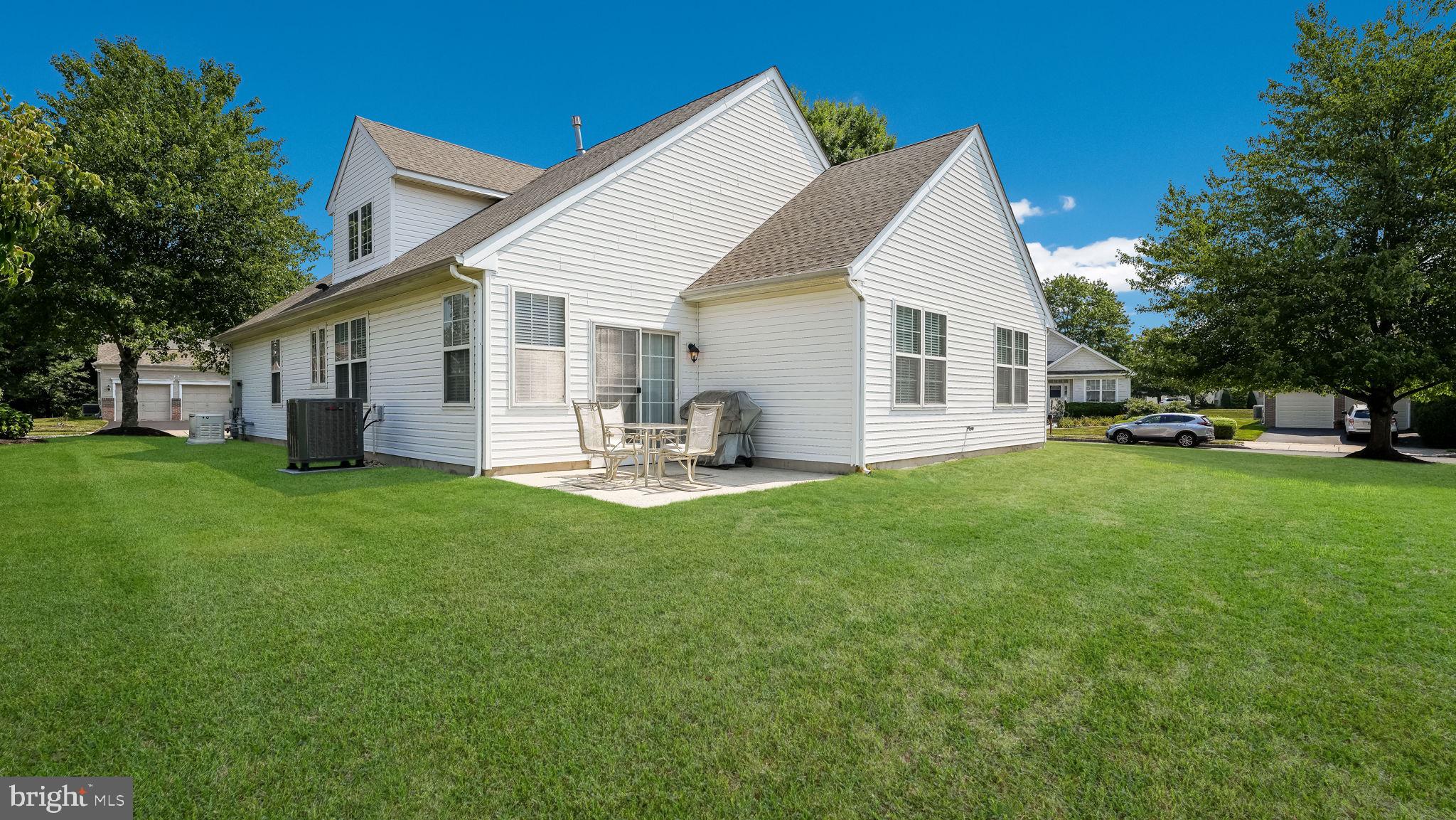 FLOWERS MILL - Residential