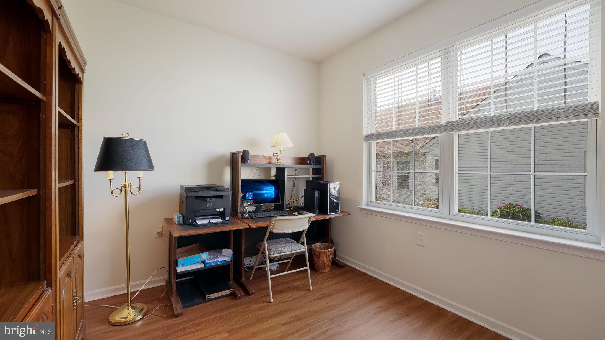 FLOWERS MILL - Residential