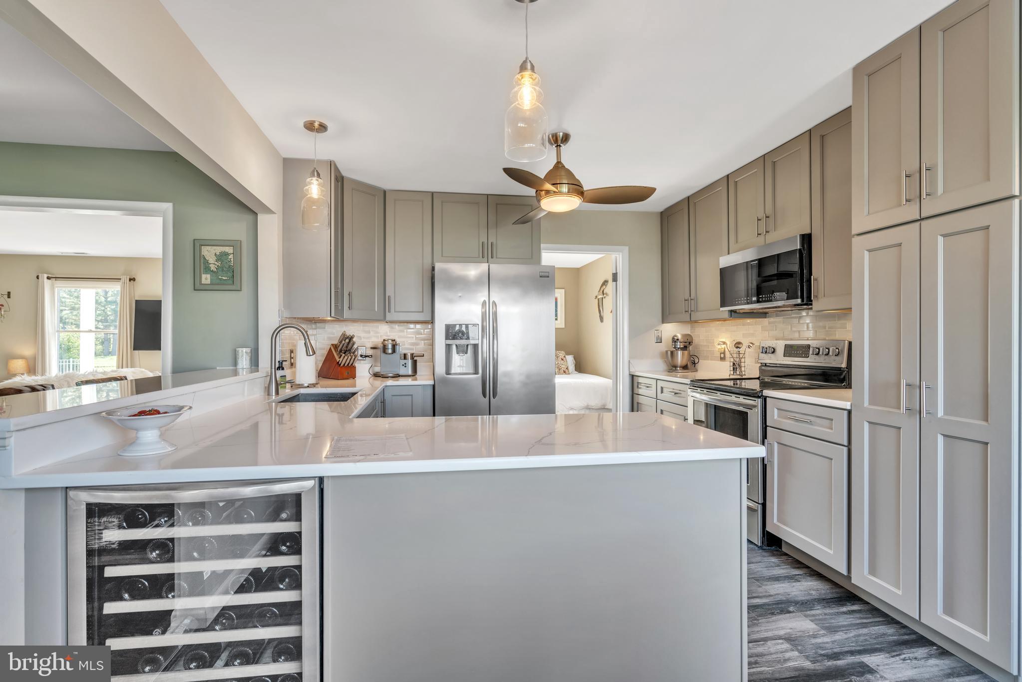 FERRY POINT - Residential